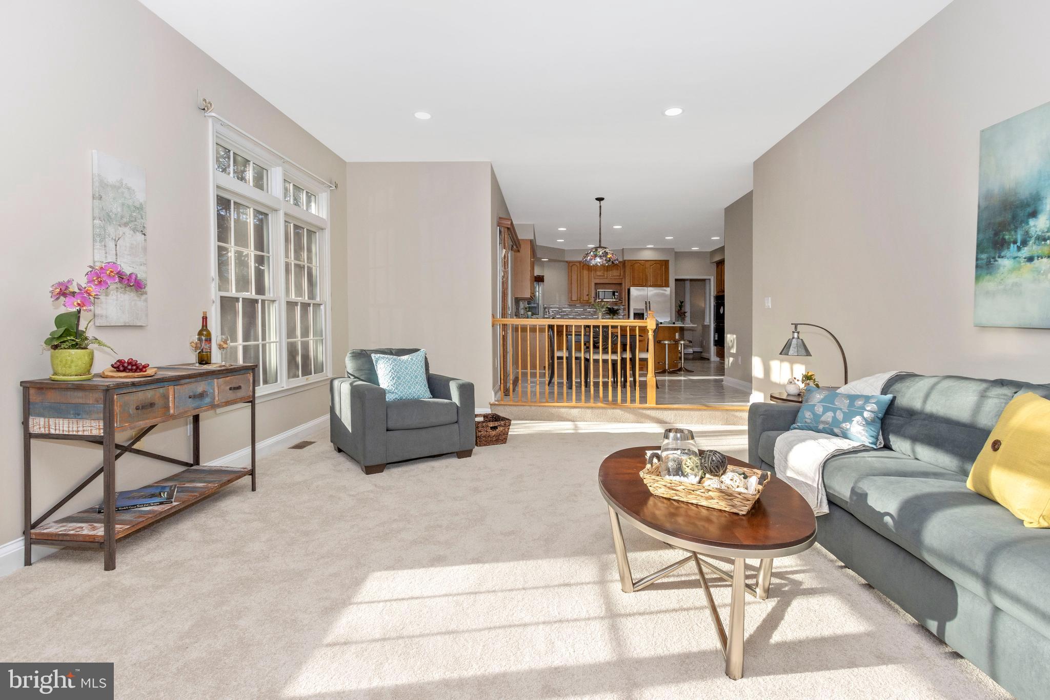 VILLAGE OF RIVER HILL - Residential