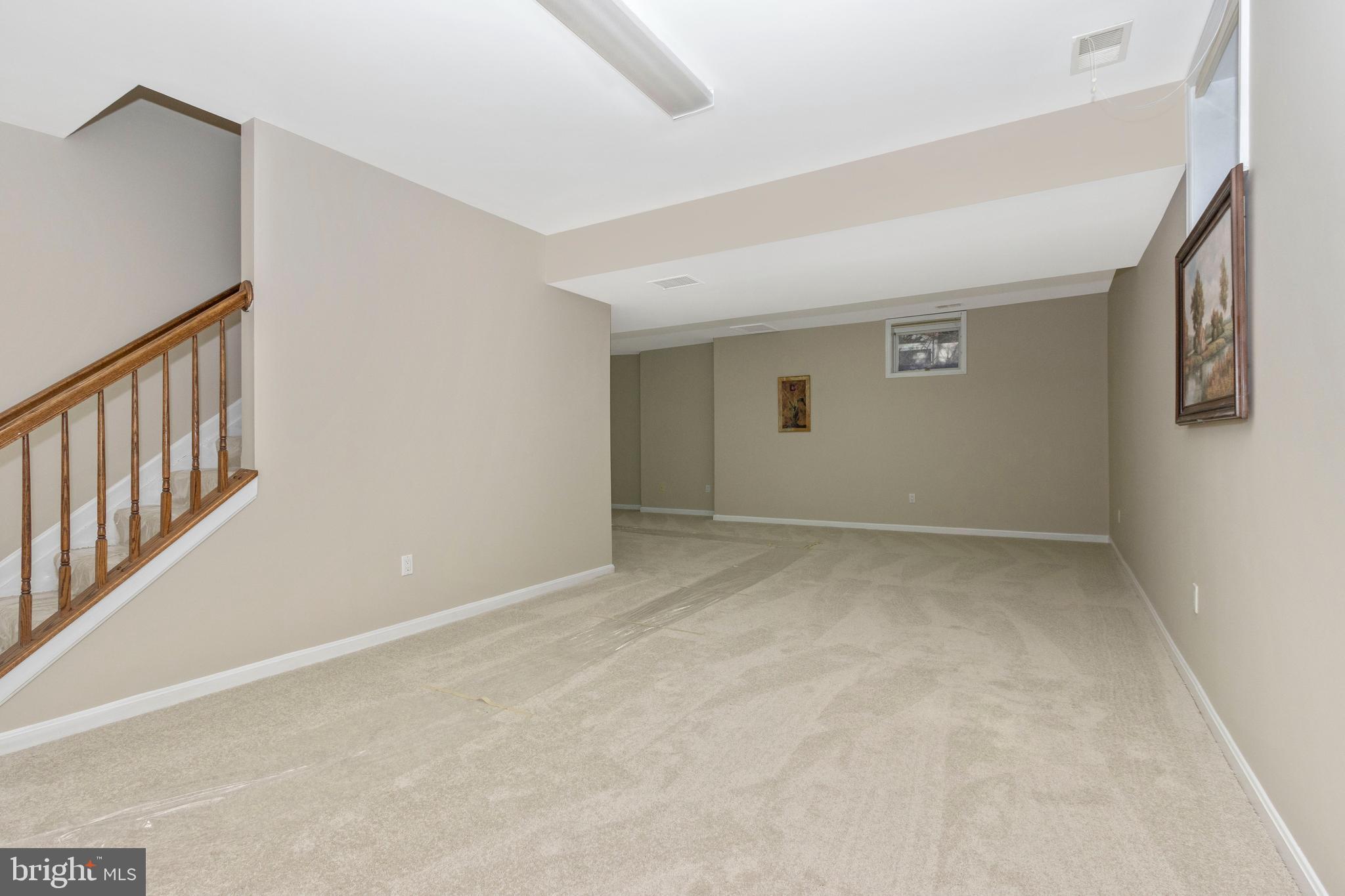 VILLAGE OF RIVER HILL - Residential