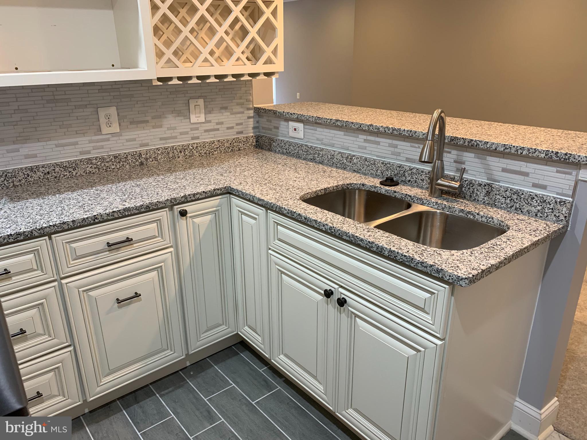 PORT POTOMAC - Residential Lease