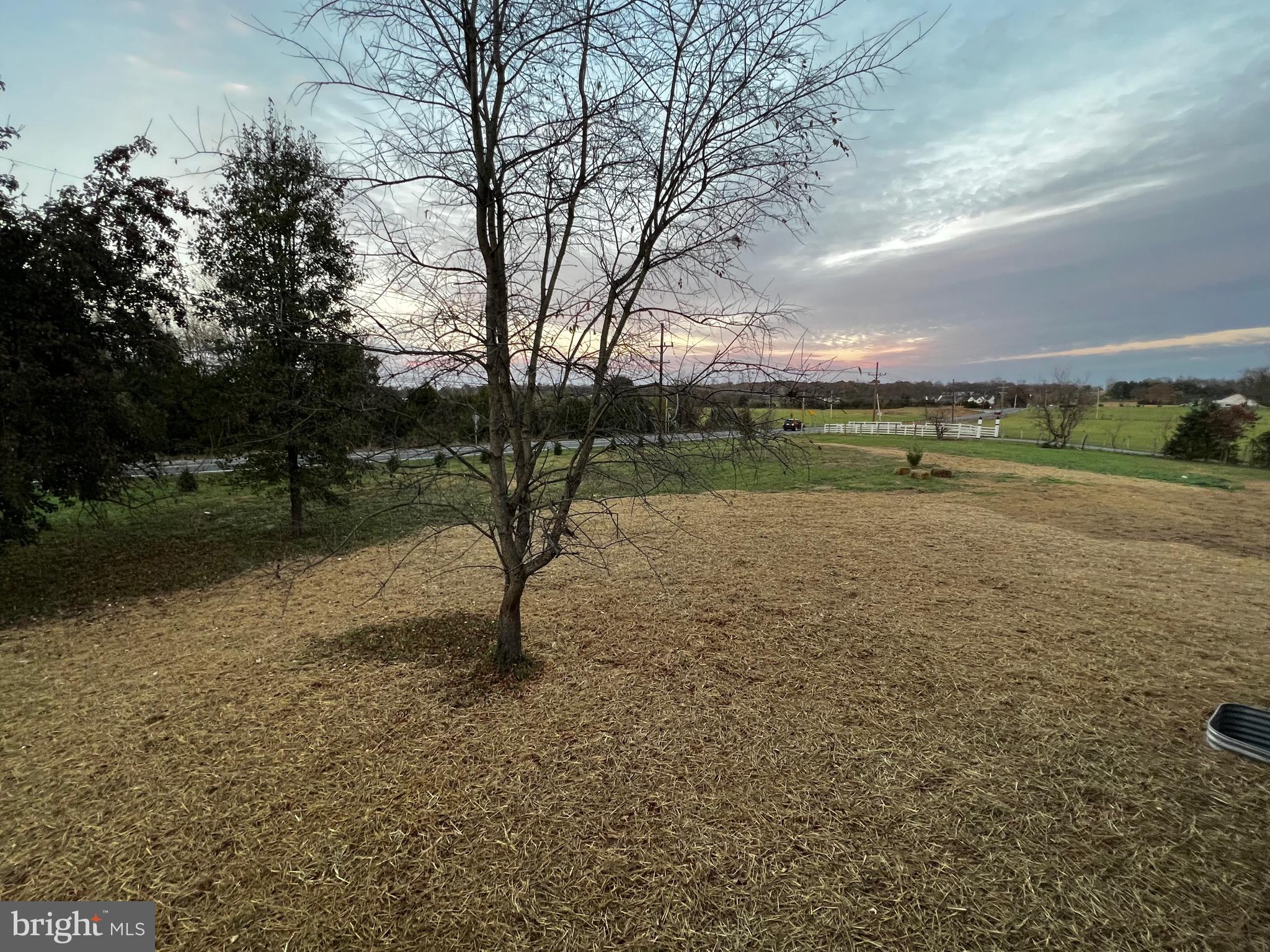 MEADOWLANDS - Residential