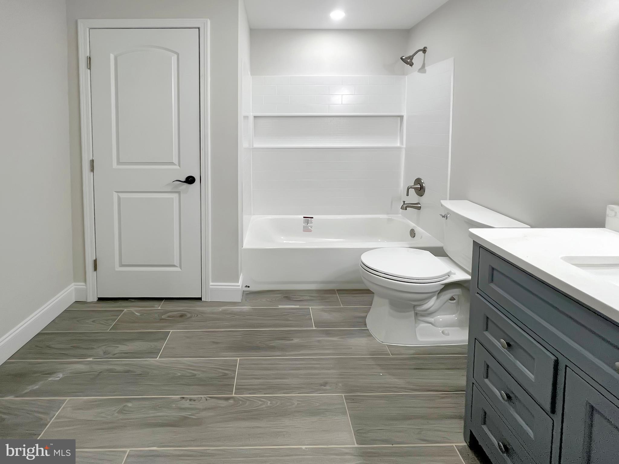 MEADOWLANDS - Residential