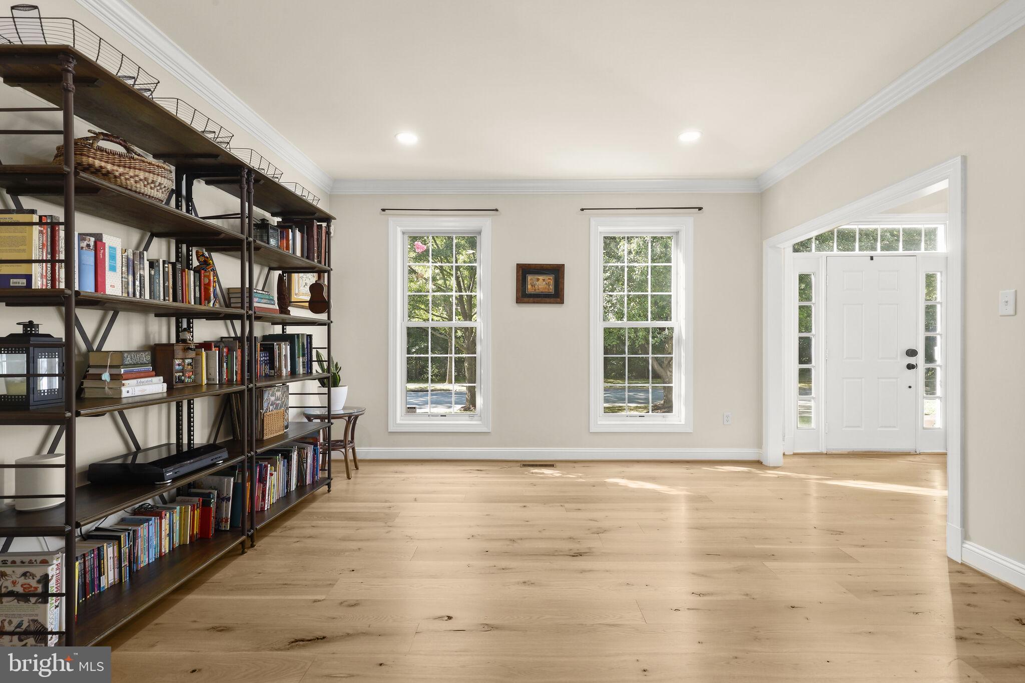 RIVER HILL - Residential