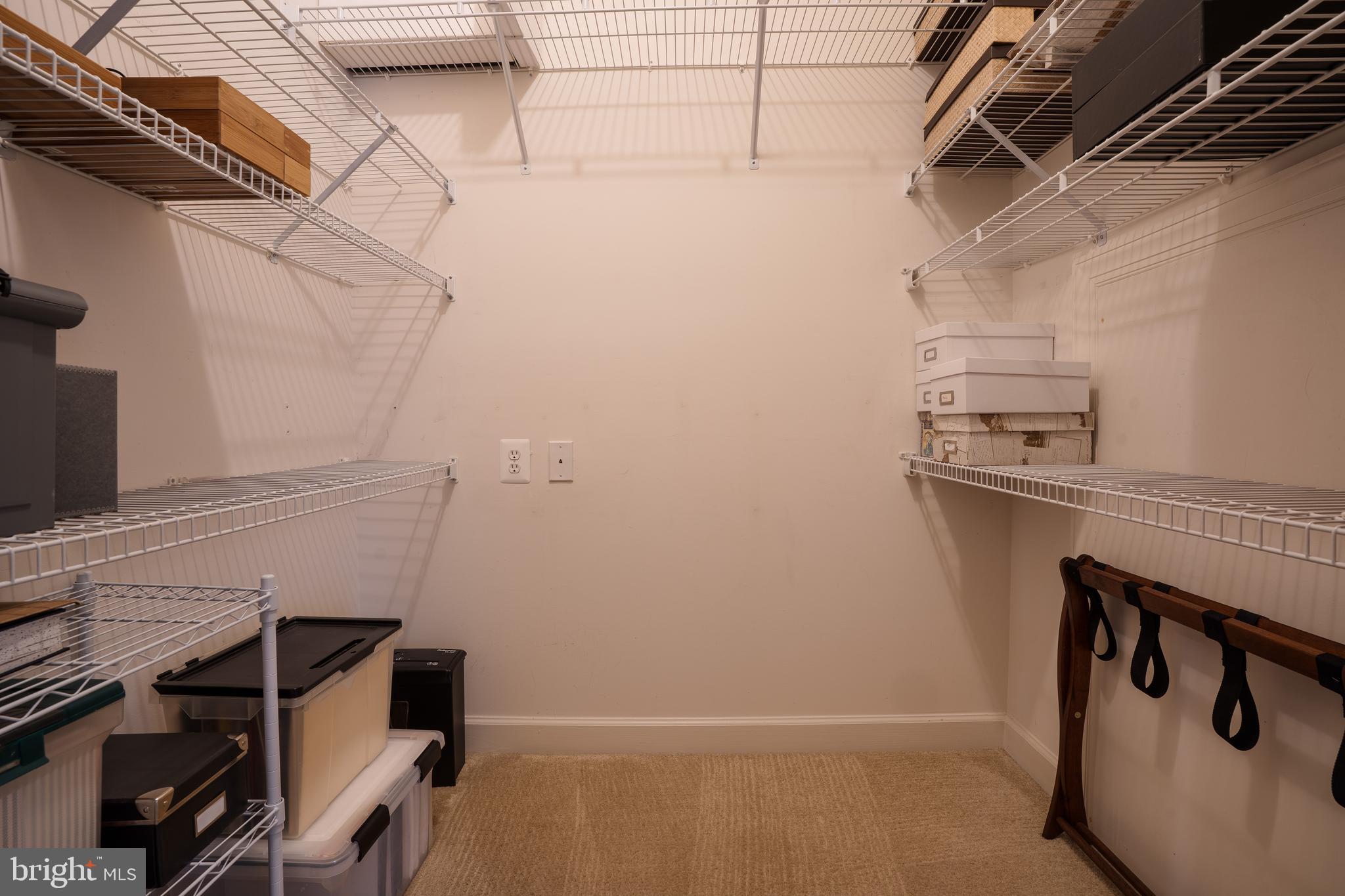 ELLICOTT MEADOWS - Residential