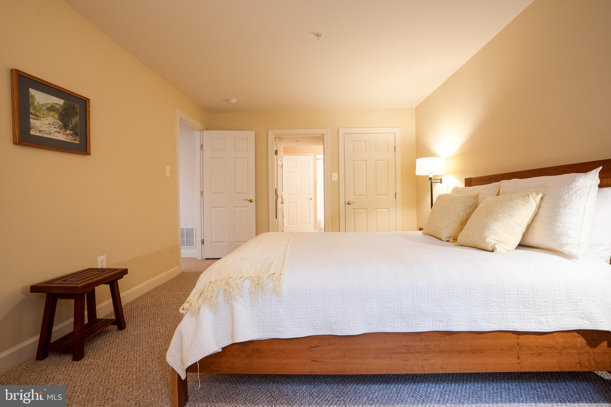 ELLICOTT MEADOWS - Residential