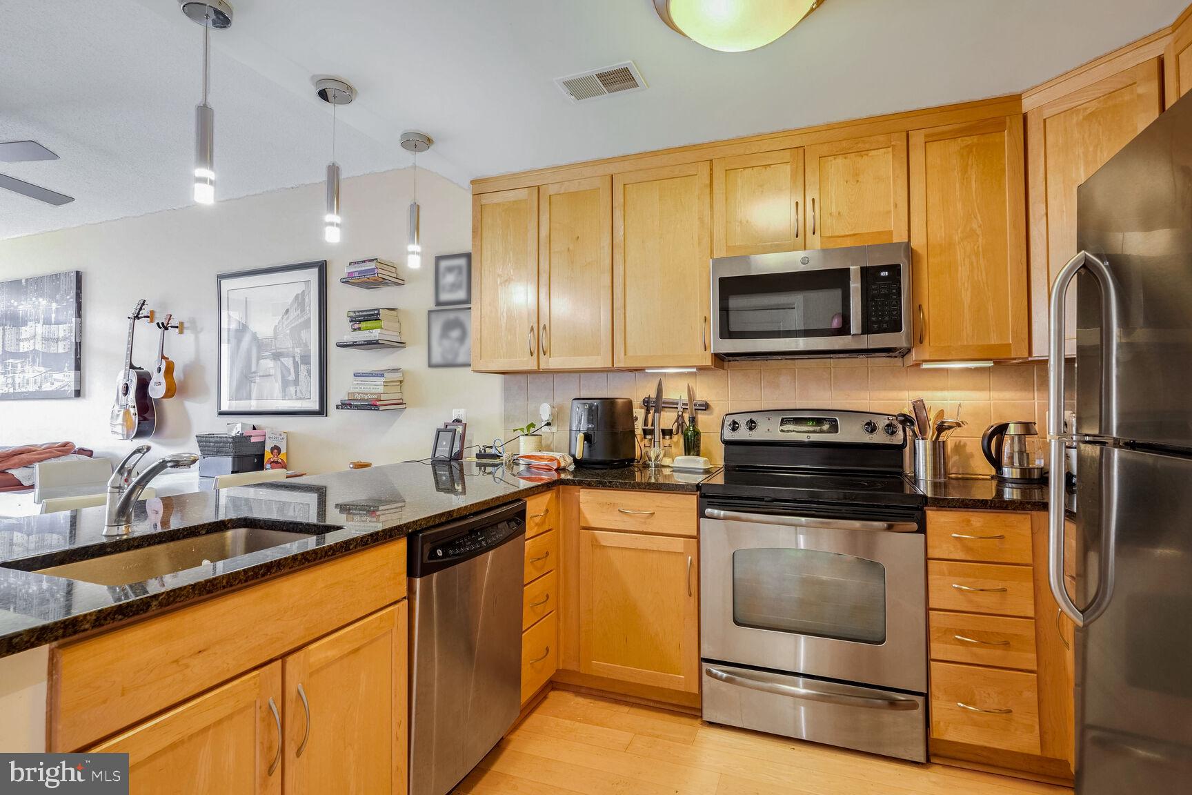 BALLSTON - Residential