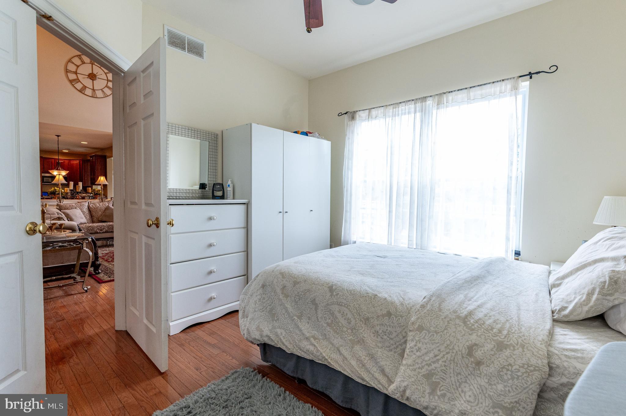 LAKE VIEW ESTATES - Residential