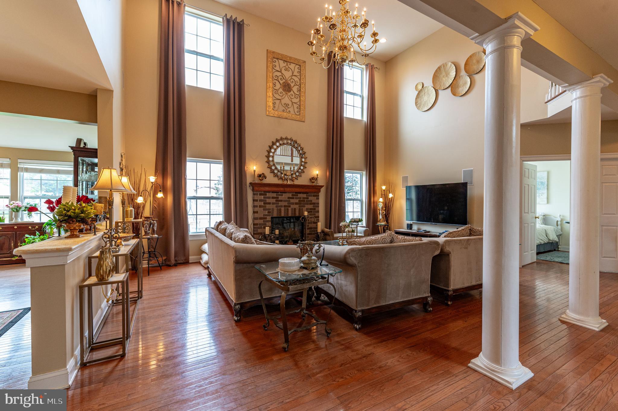 LAKE VIEW ESTATES - Residential