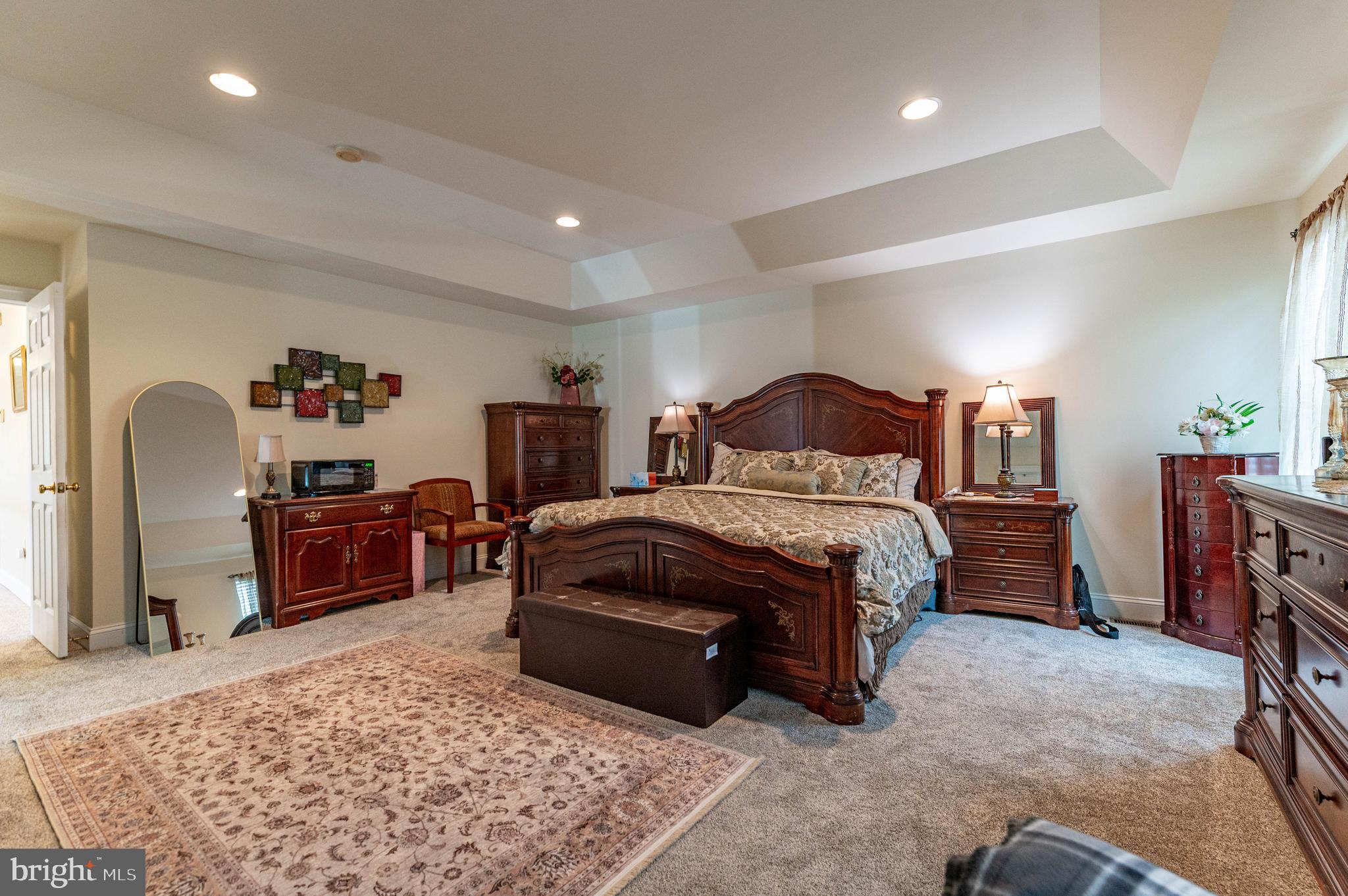 LAKE VIEW ESTATES - Residential