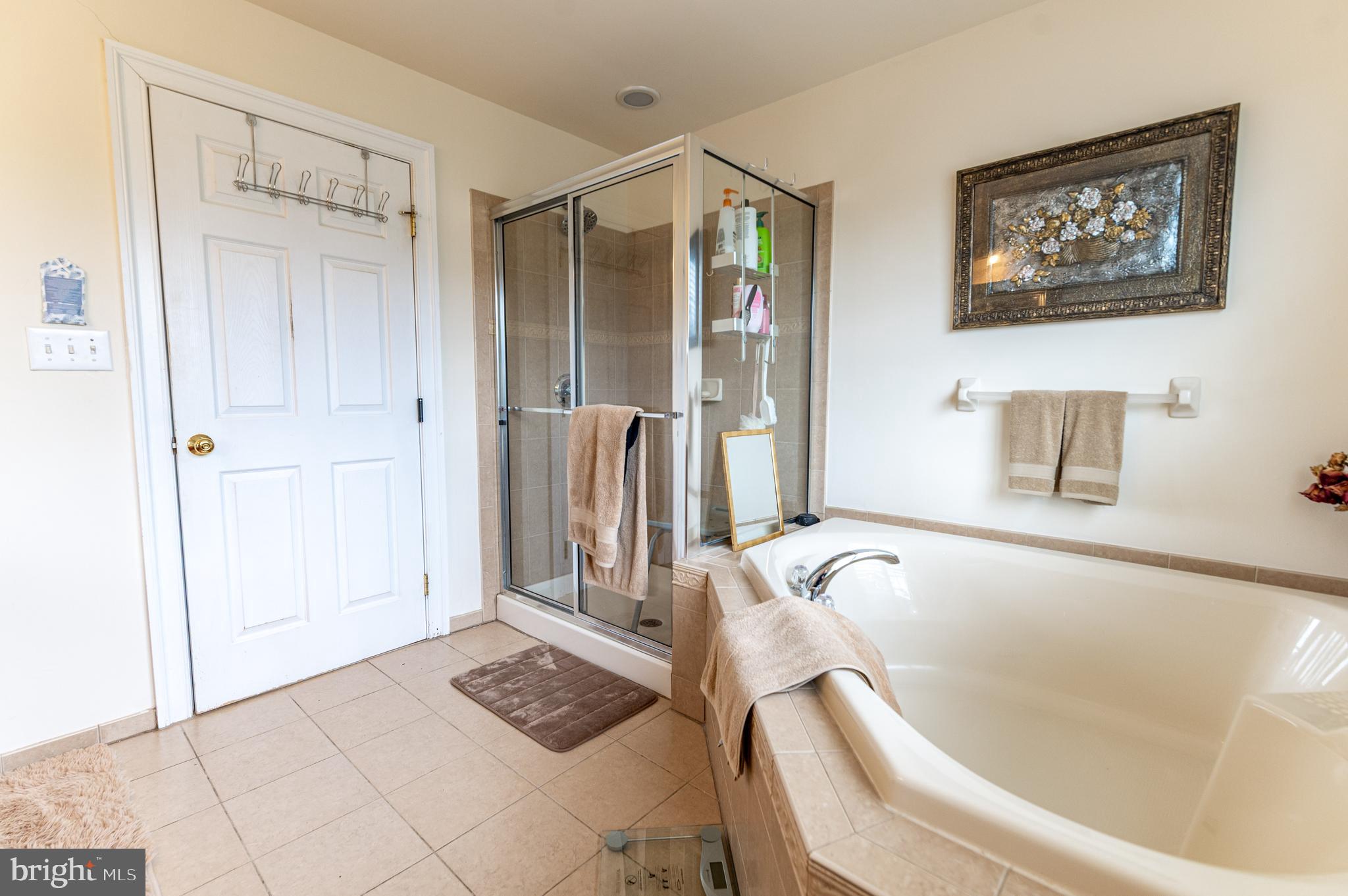 LAKE VIEW ESTATES - Residential