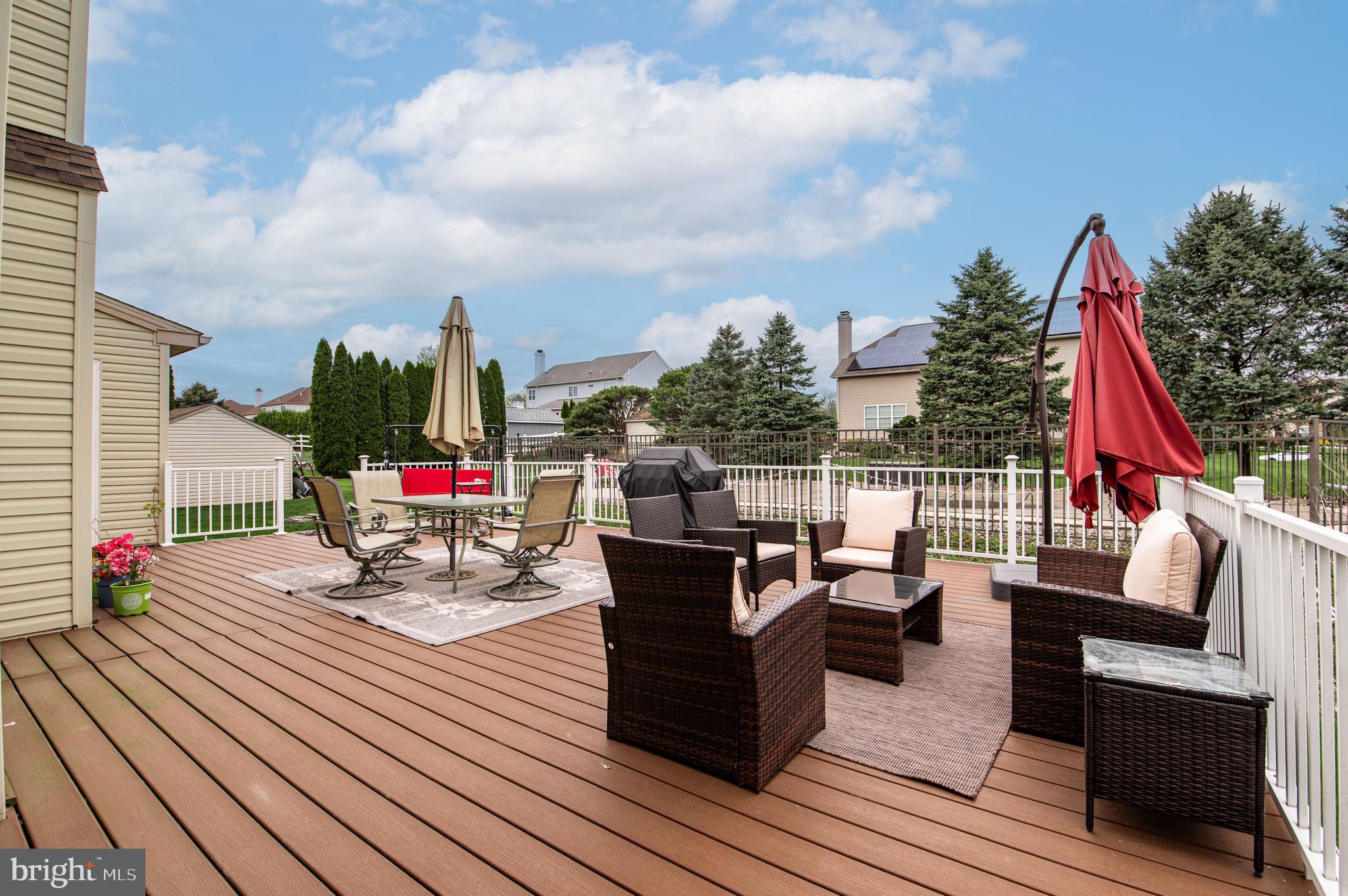 LAKE VIEW ESTATES - Residential