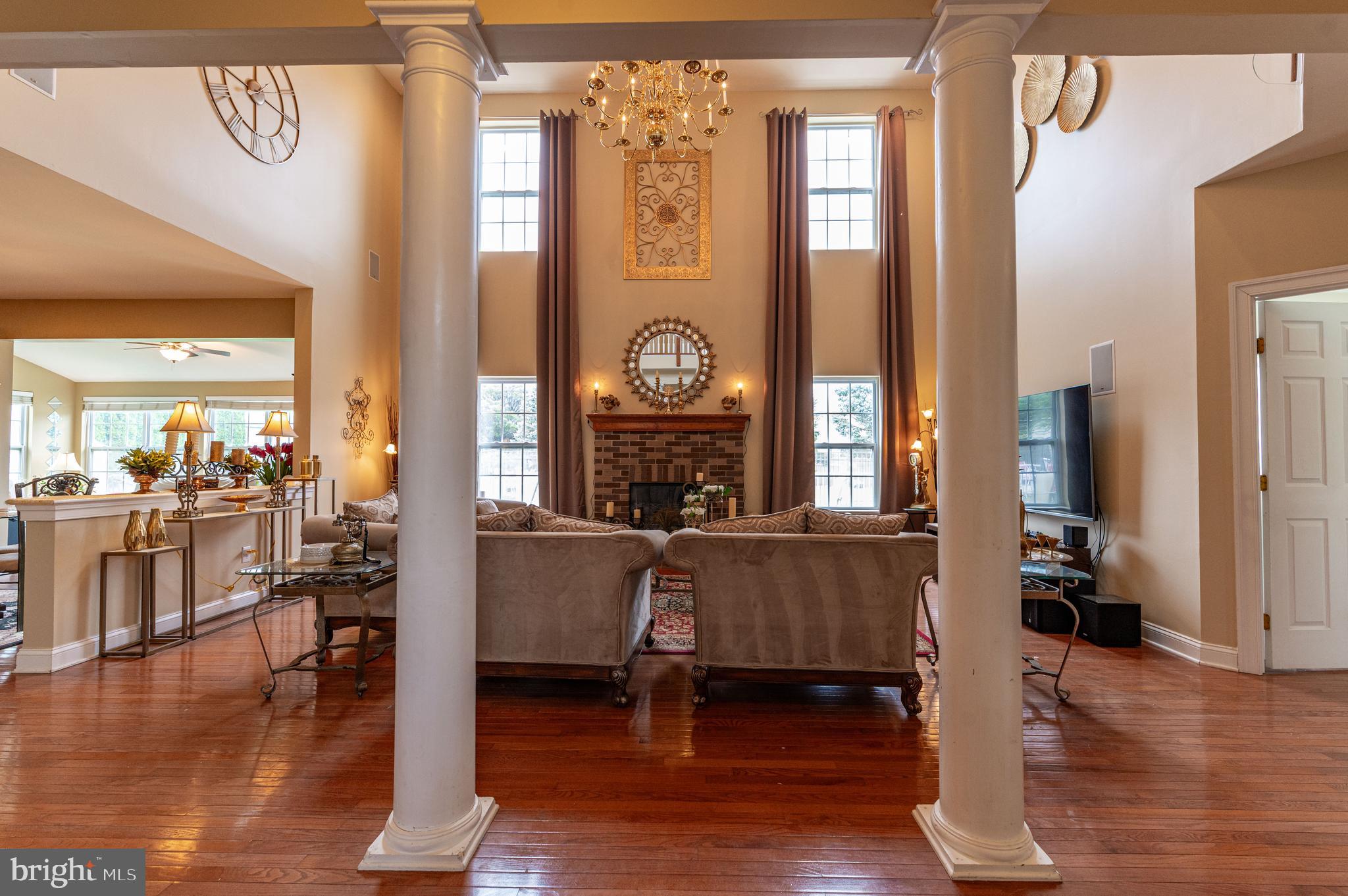 LAKE VIEW ESTATES - Residential