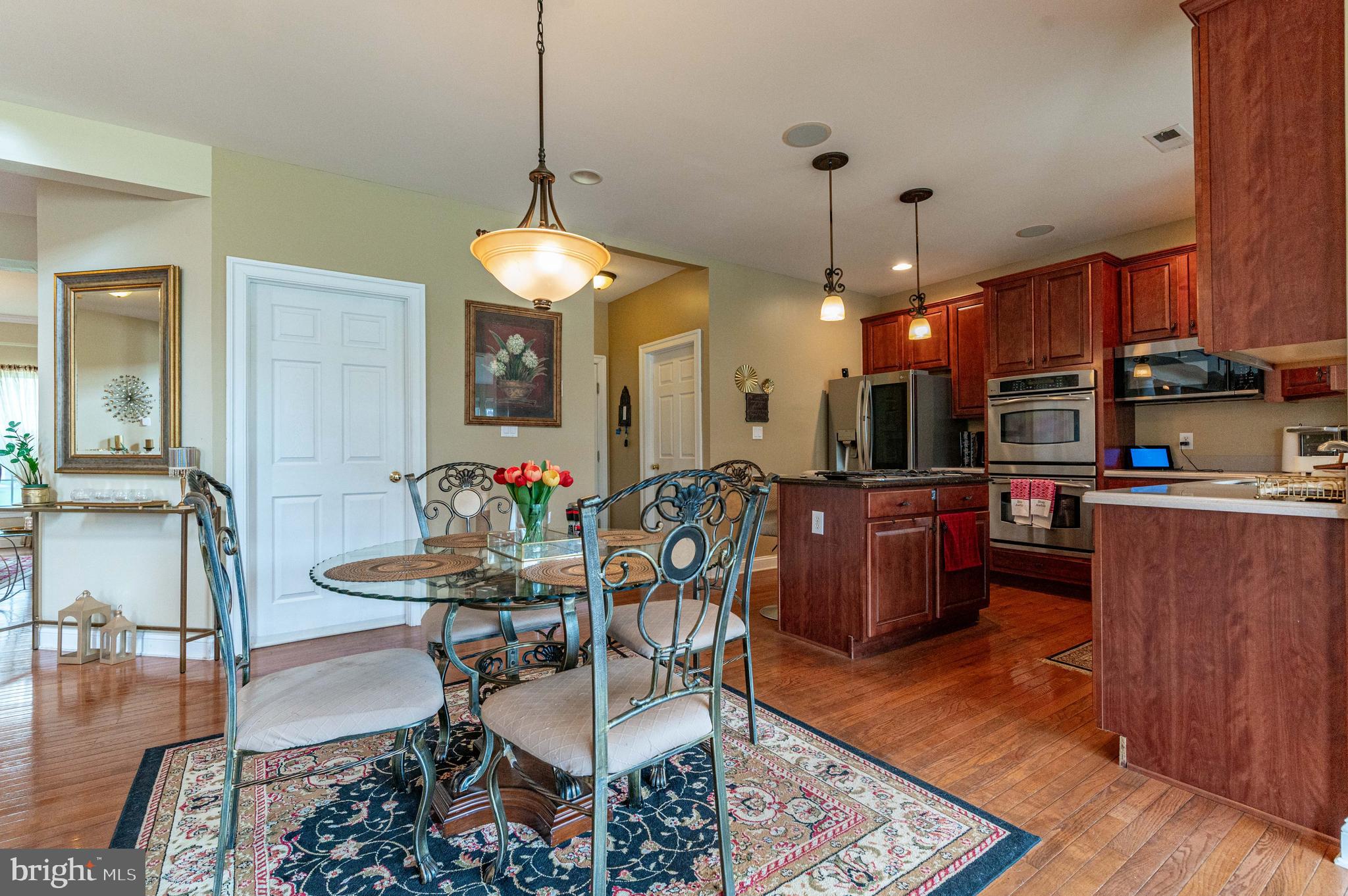 LAKE VIEW ESTATES - Residential
