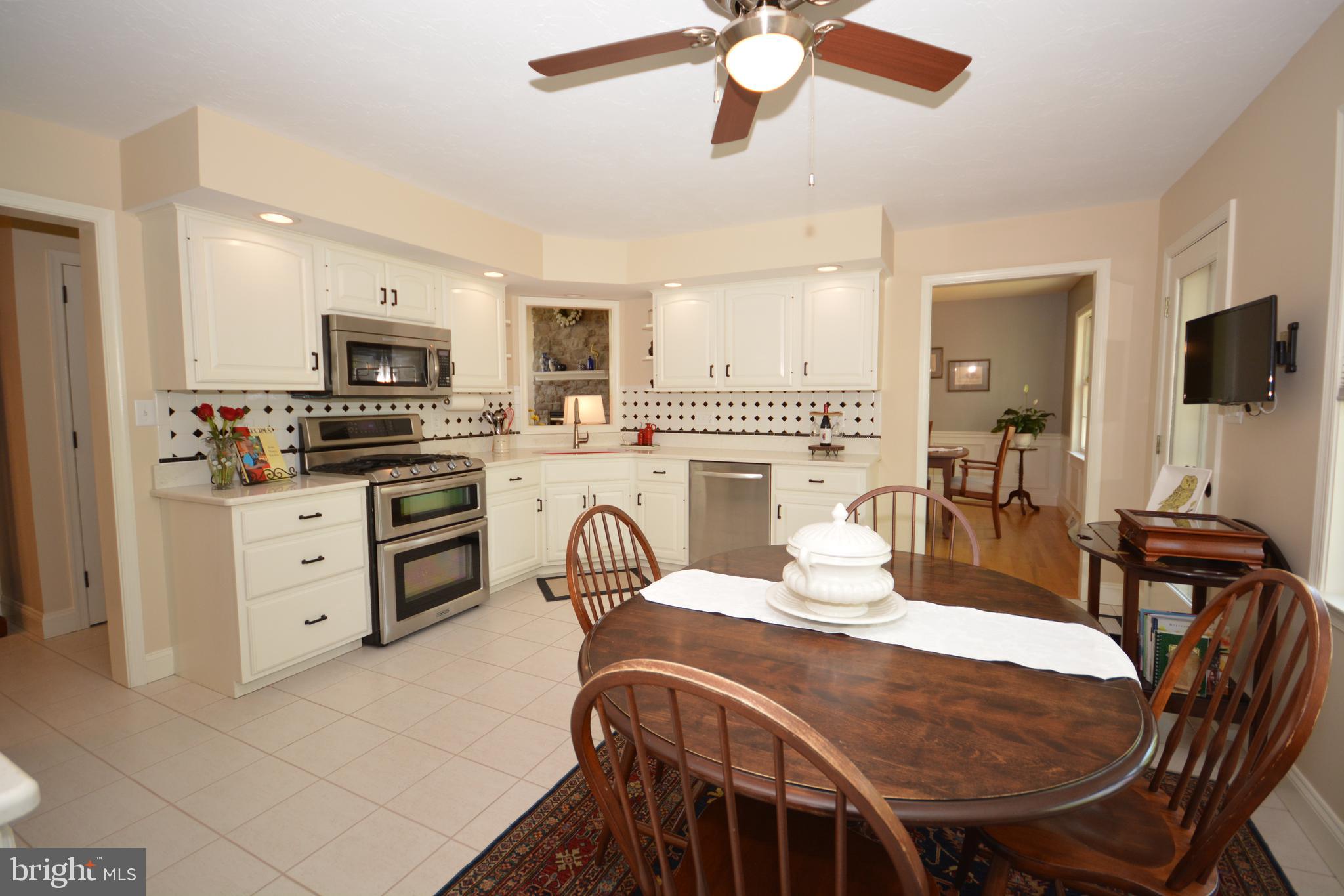 111 WESTVIEW DRIVE
