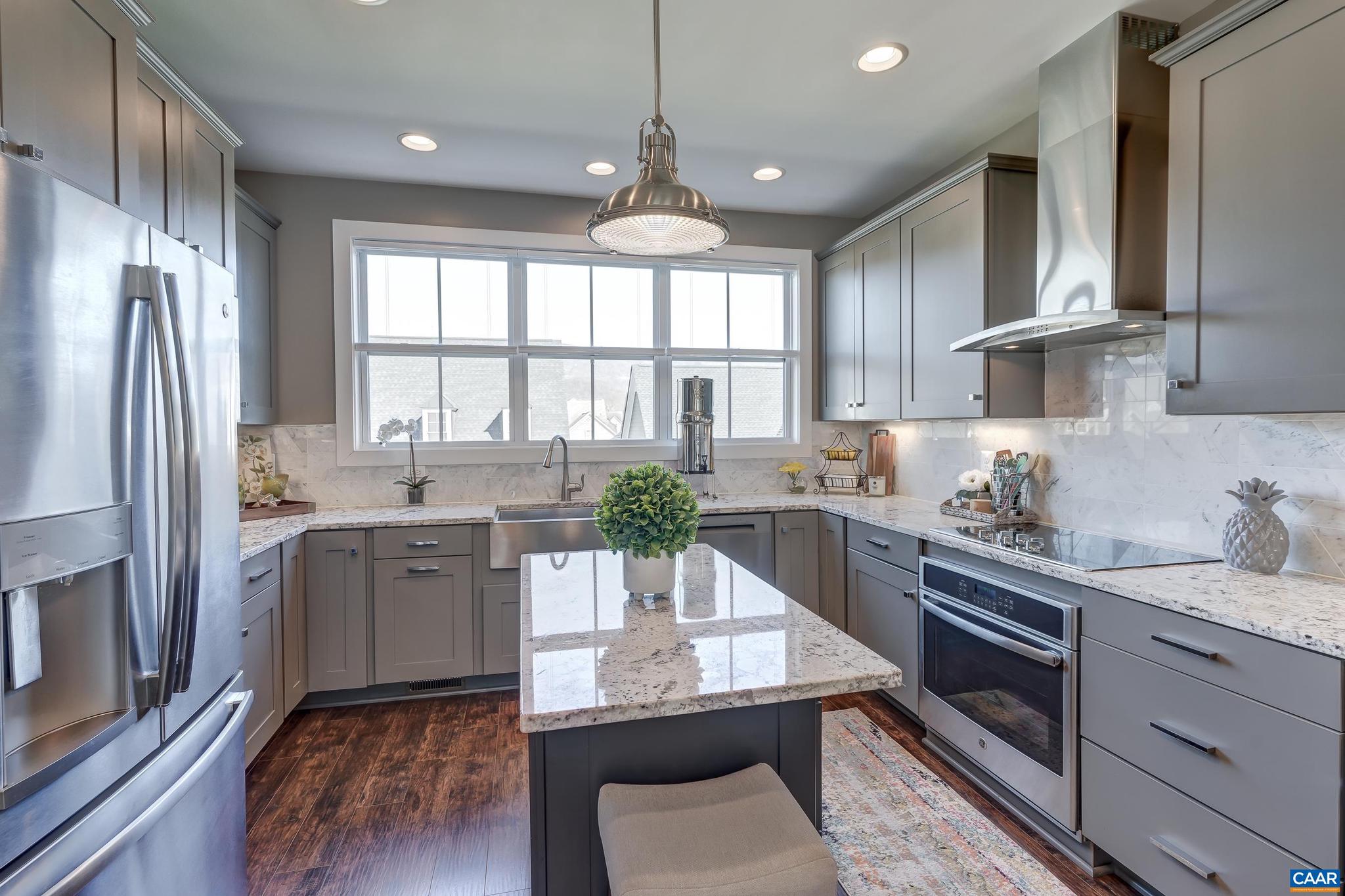 OLD TRAIL - Residential