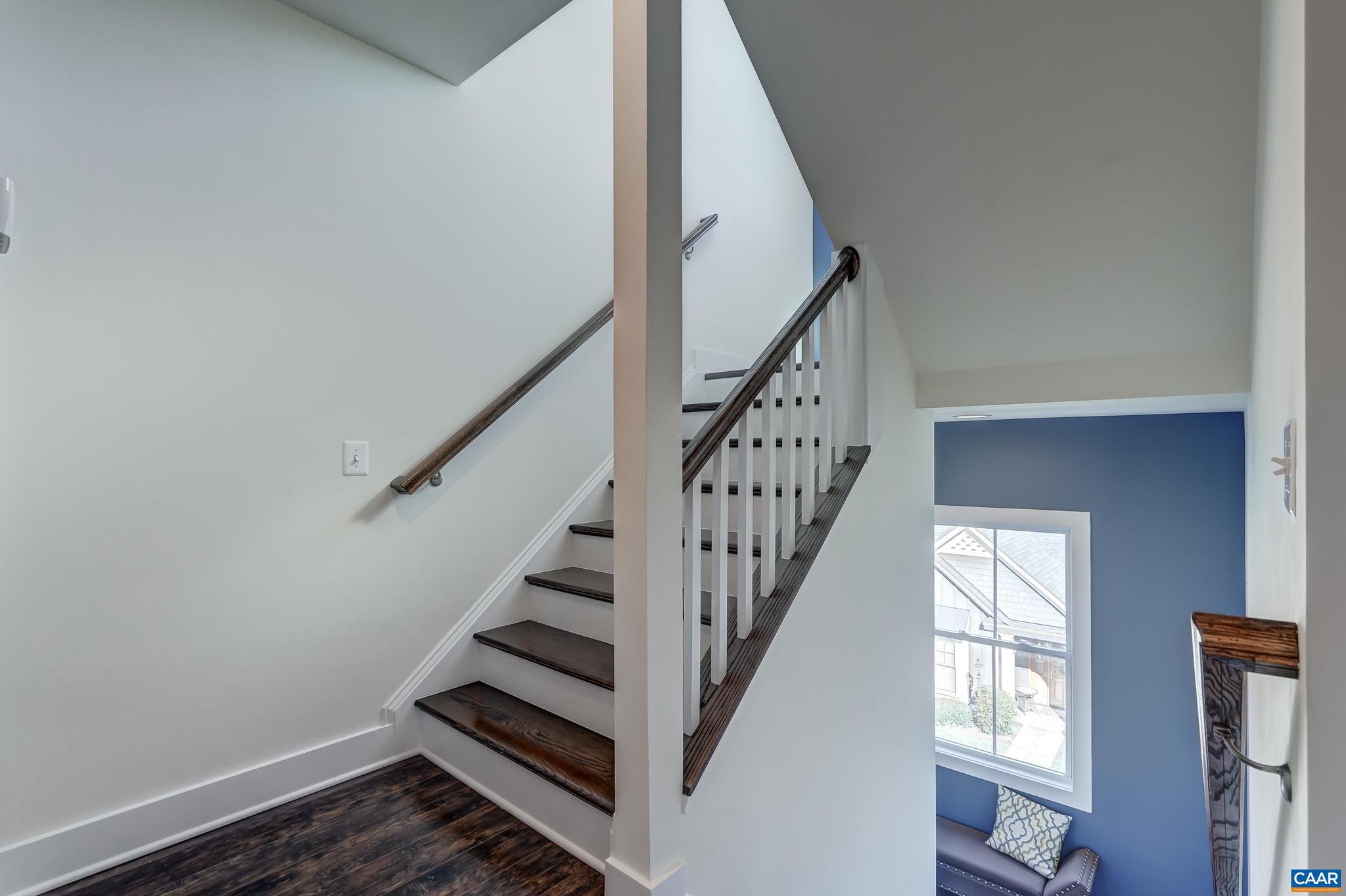 OLD TRAIL - Residential