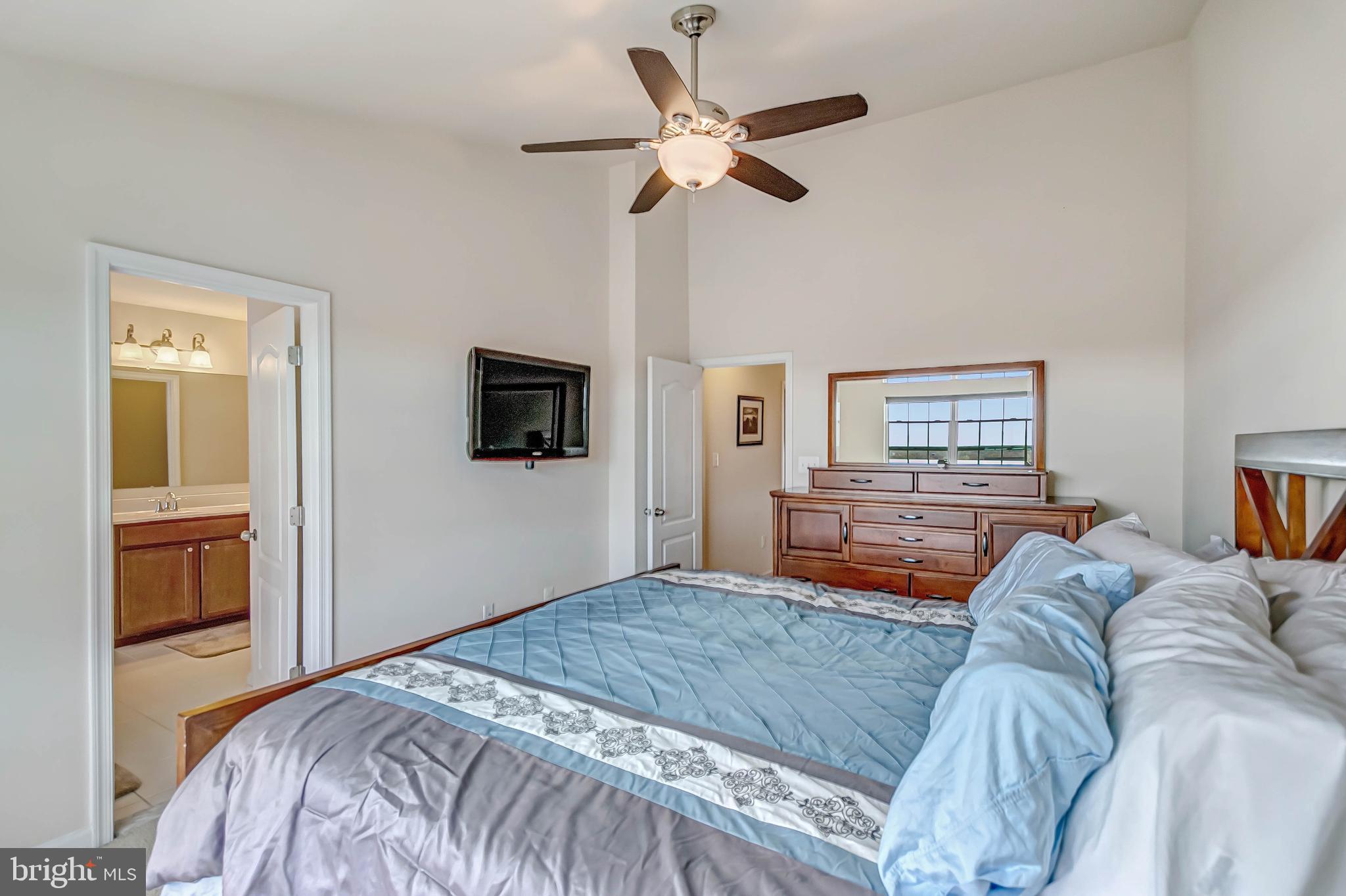 FIELDSTONE FARM - Residential