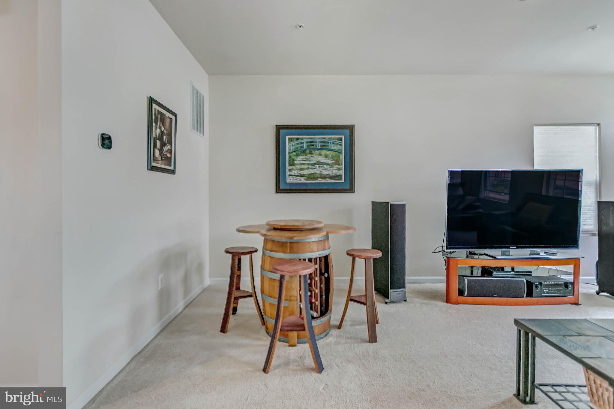 FIELDSTONE FARM - Residential