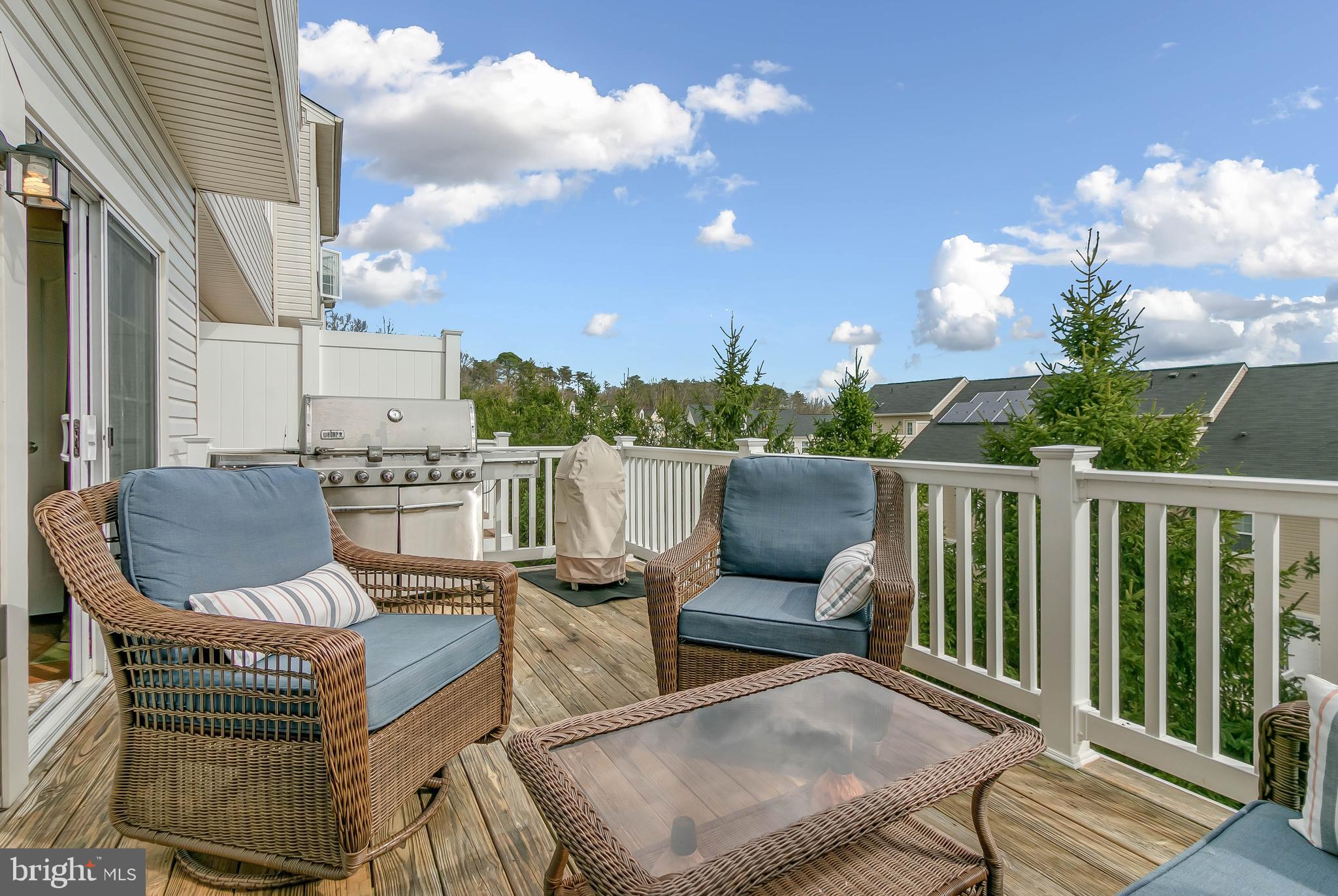 FIELDSTONE FARM - Residential