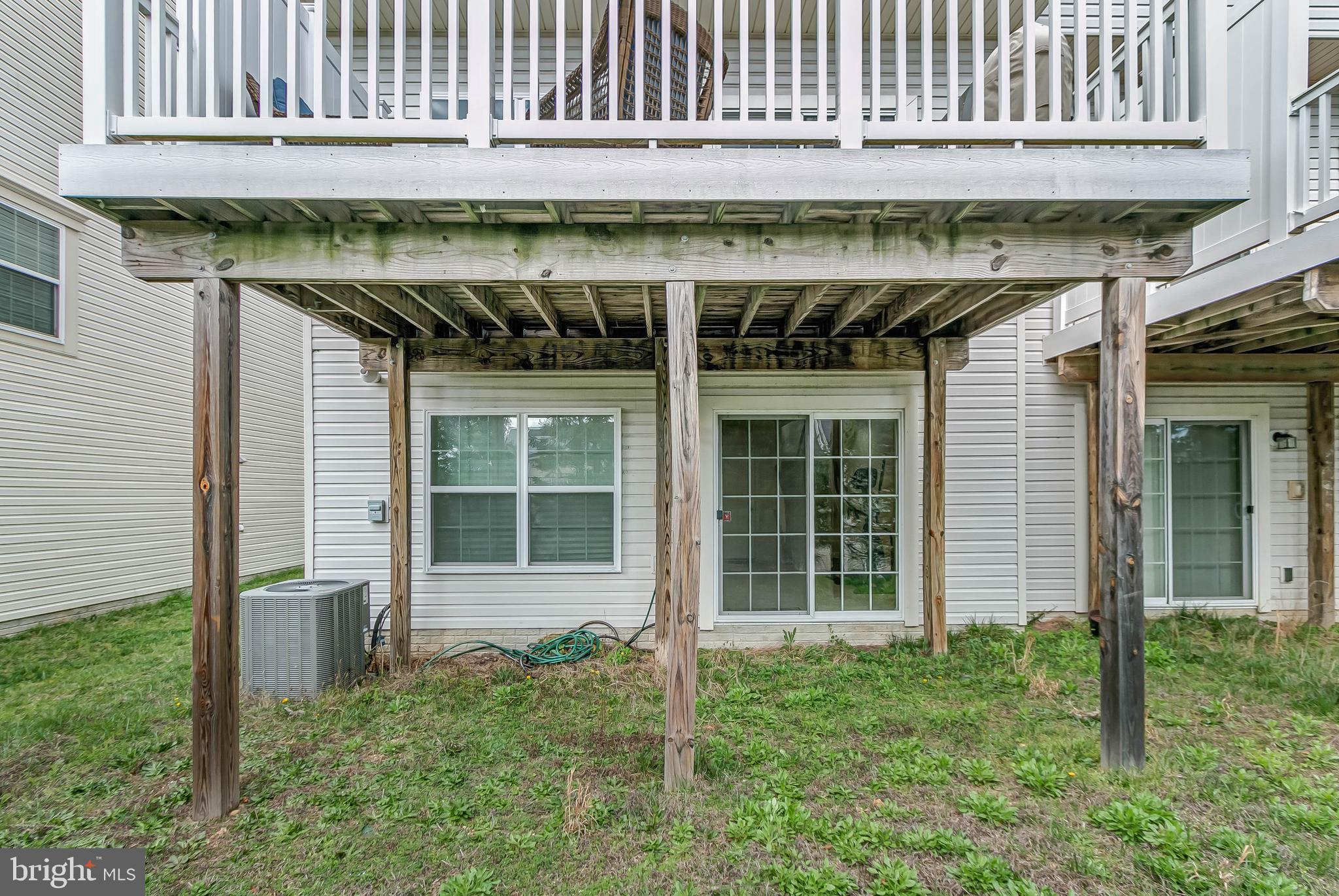 FIELDSTONE FARM - Residential