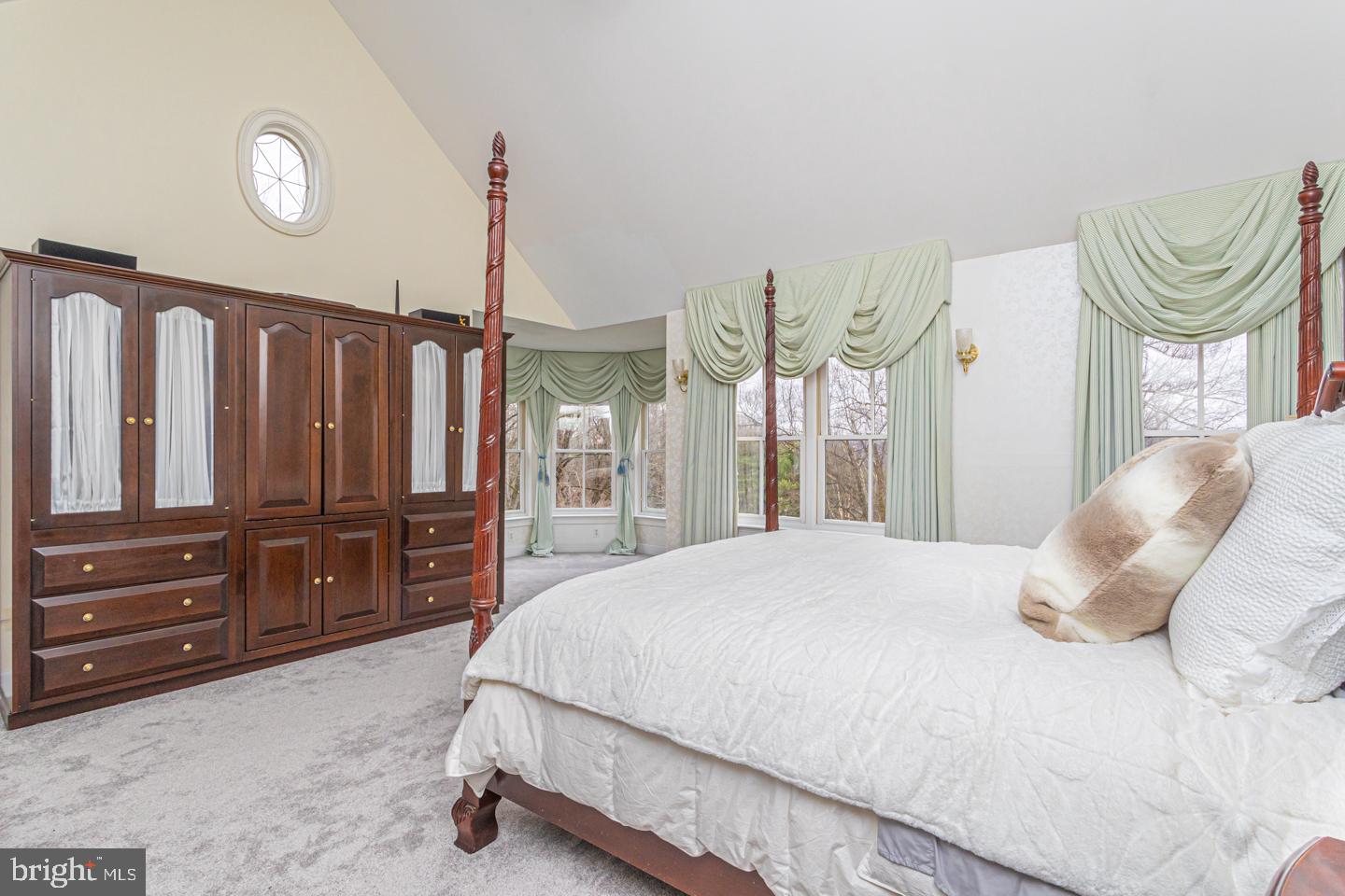 DEER VALLEY - Residential