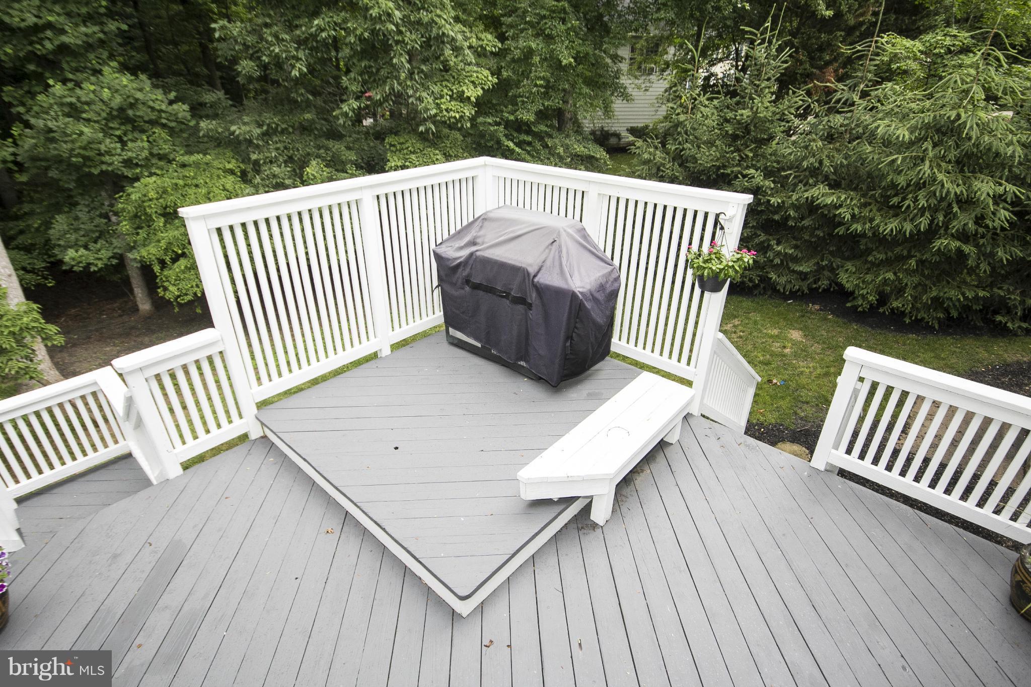 VILLAGE OF HICKORY RIDGE - Residential