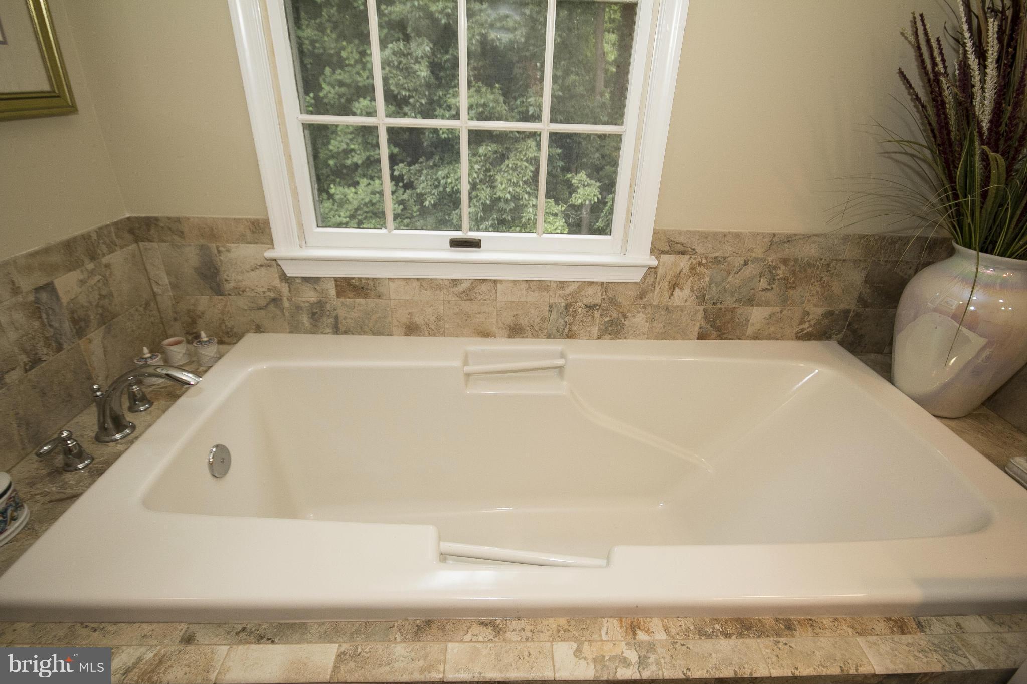 VILLAGE OF HICKORY RIDGE - Residential