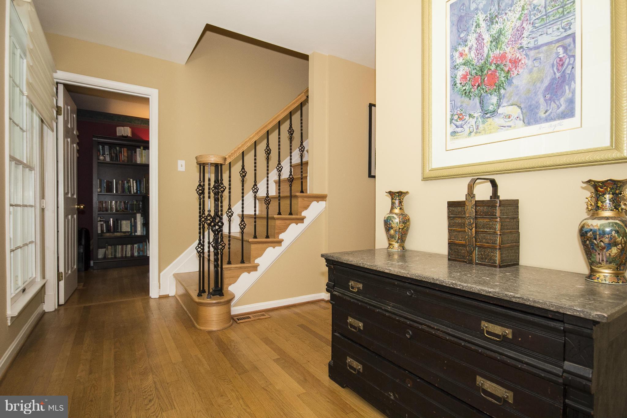 VILLAGE OF HICKORY RIDGE - Residential