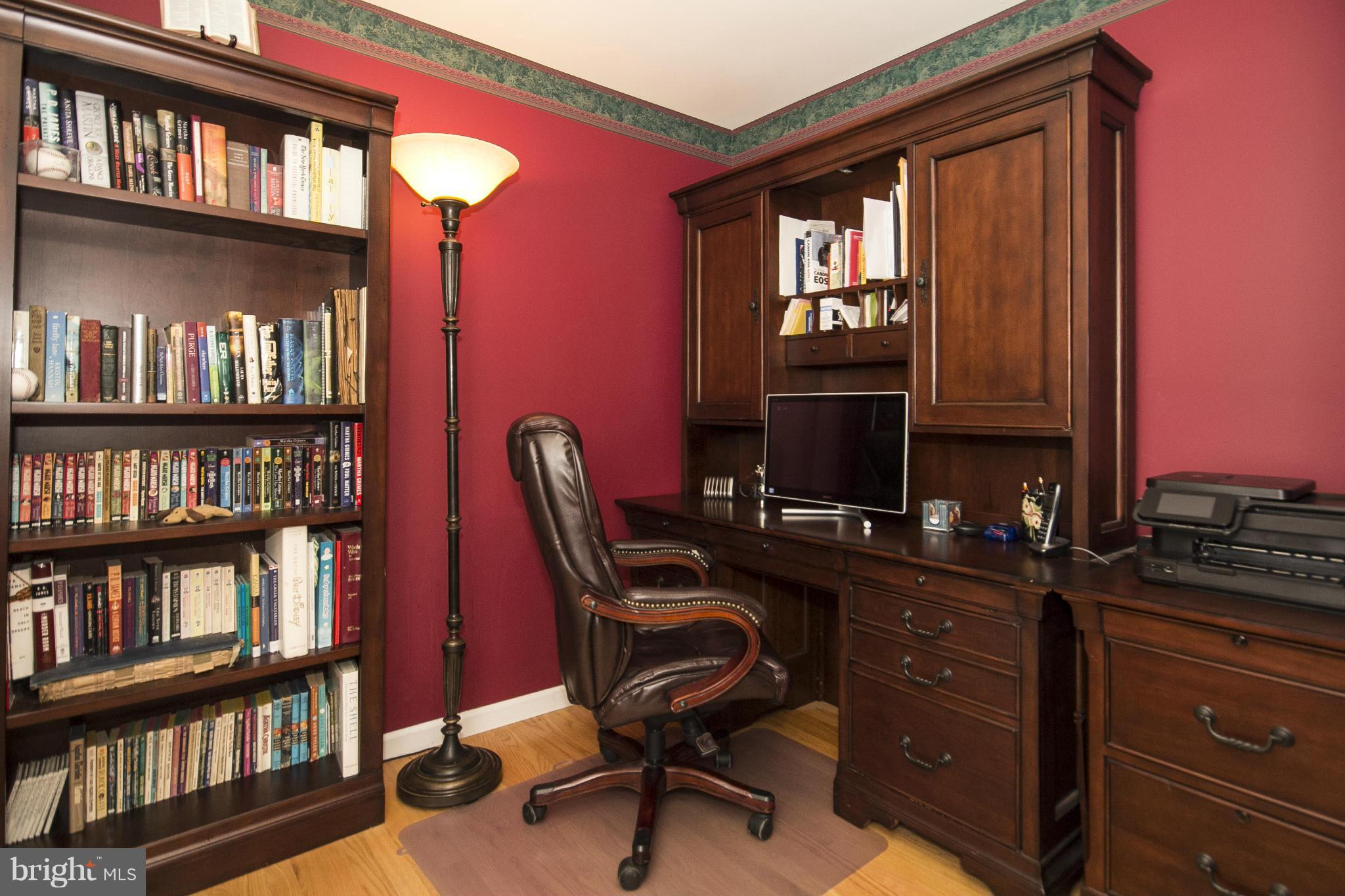 VILLAGE OF HICKORY RIDGE - Residential