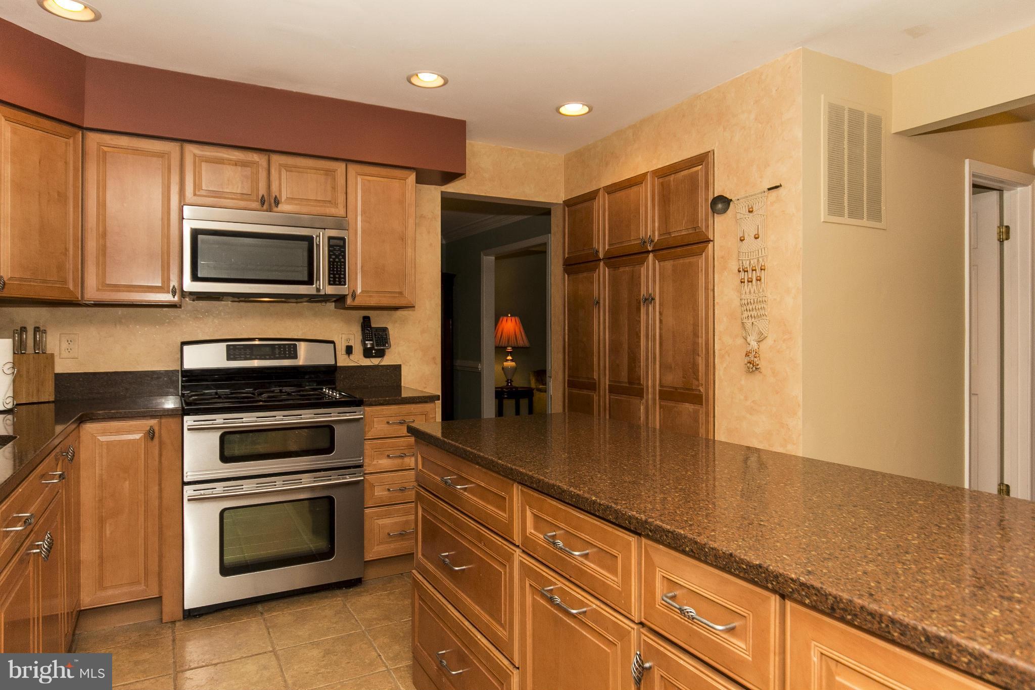 VILLAGE OF HICKORY RIDGE - Residential