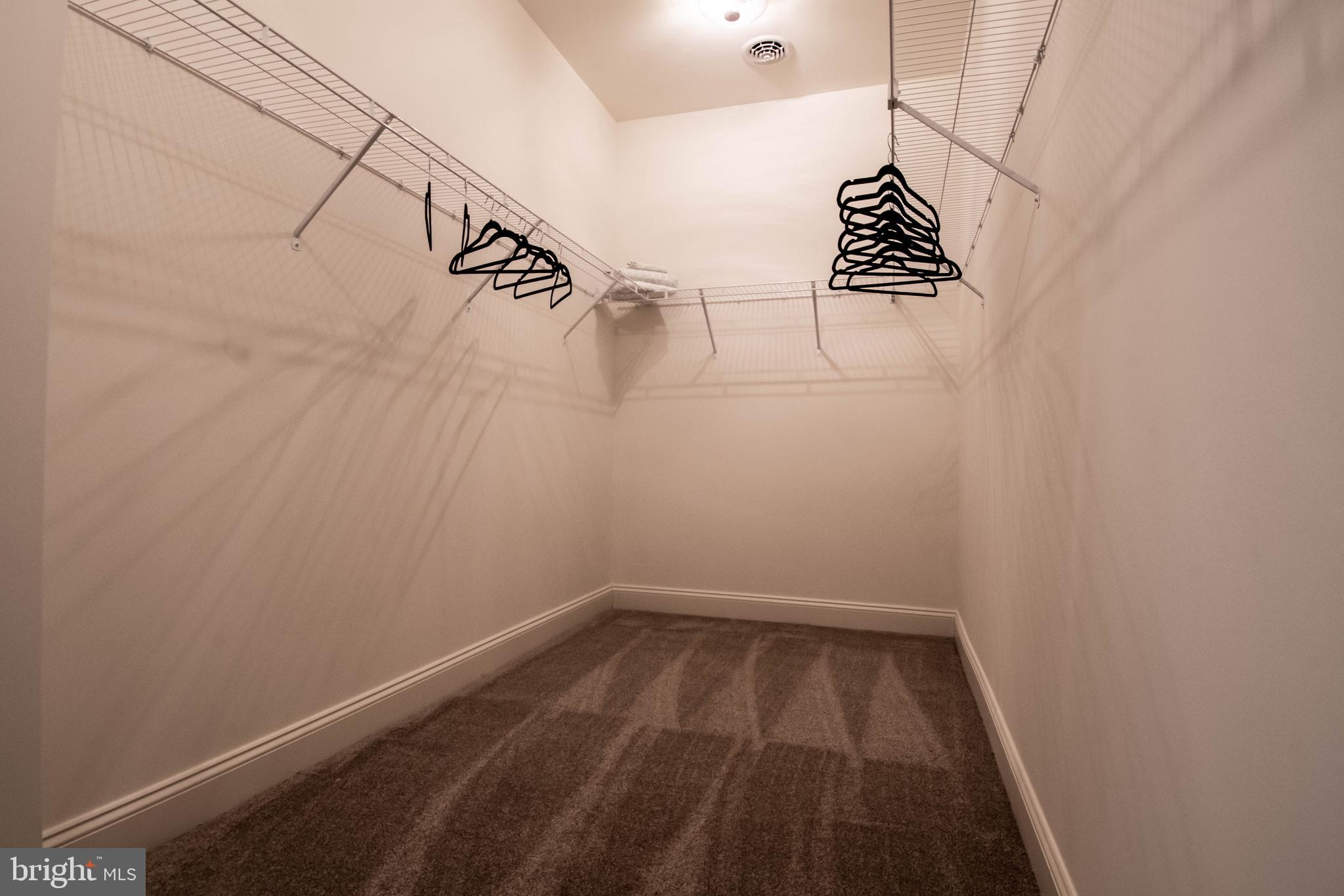 MEADOW LANE FARMS - Residential