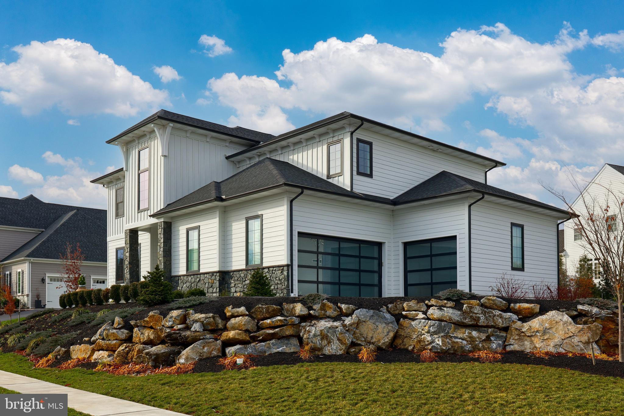 STONEHENGE RESERVE - Residential