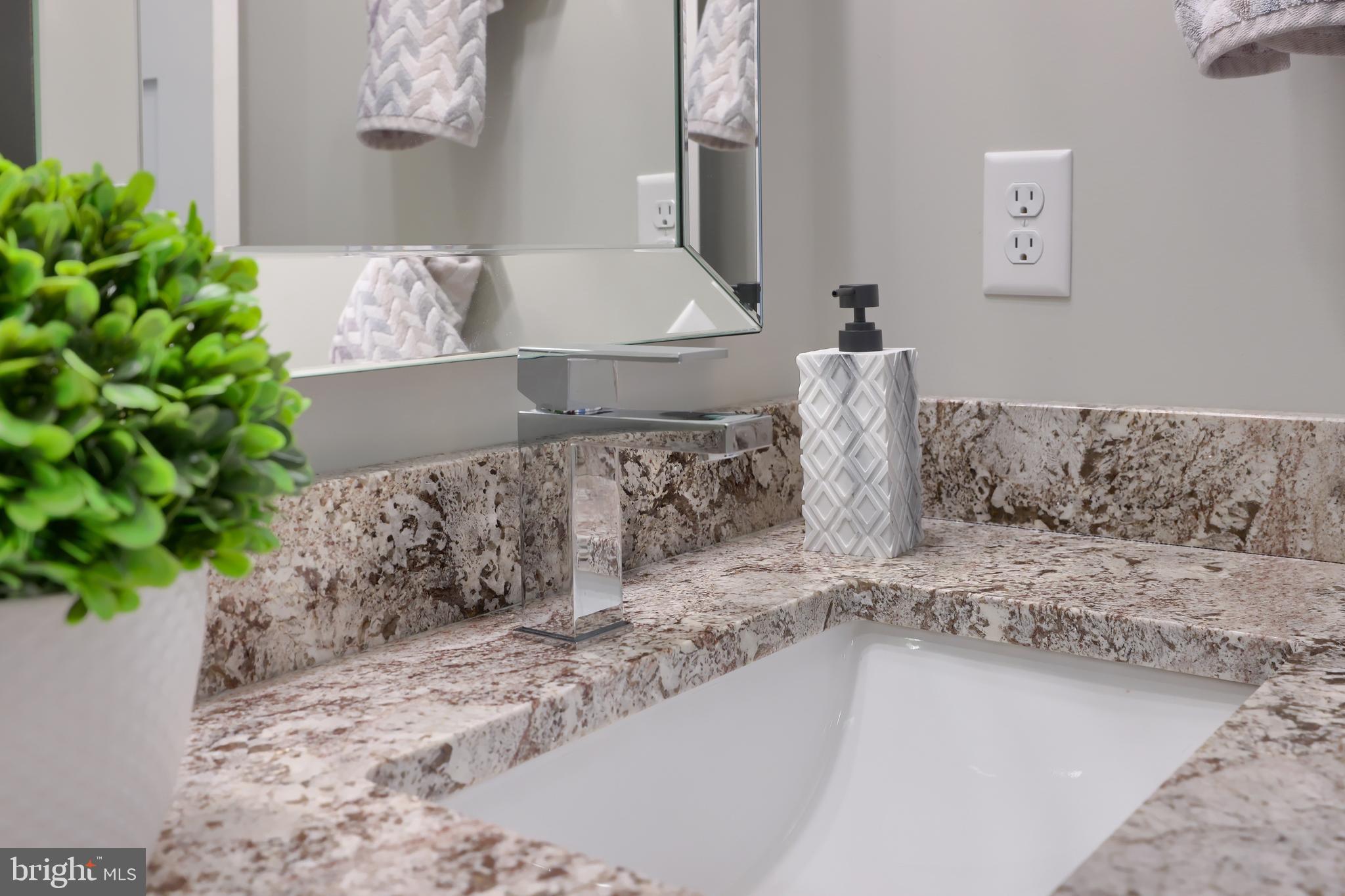 STONEHENGE RESERVE - Residential