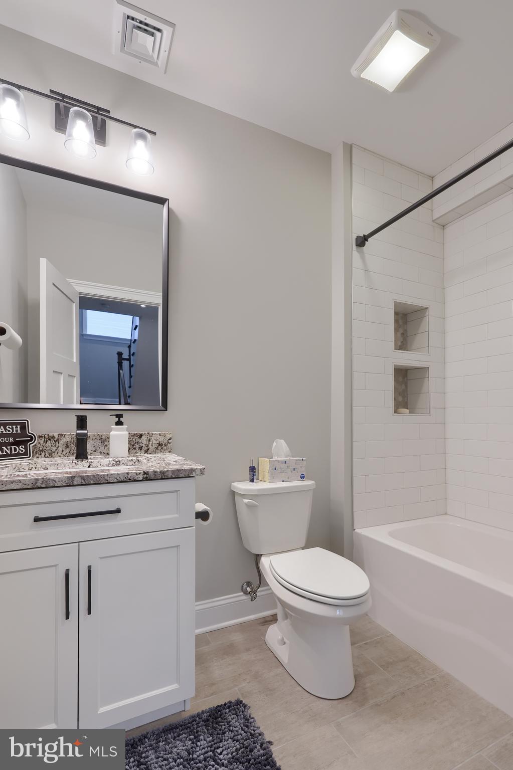 STONEHENGE RESERVE - Residential