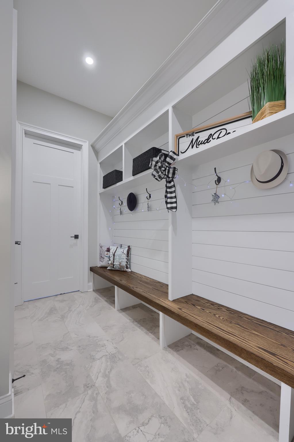 STONEHENGE RESERVE - Residential