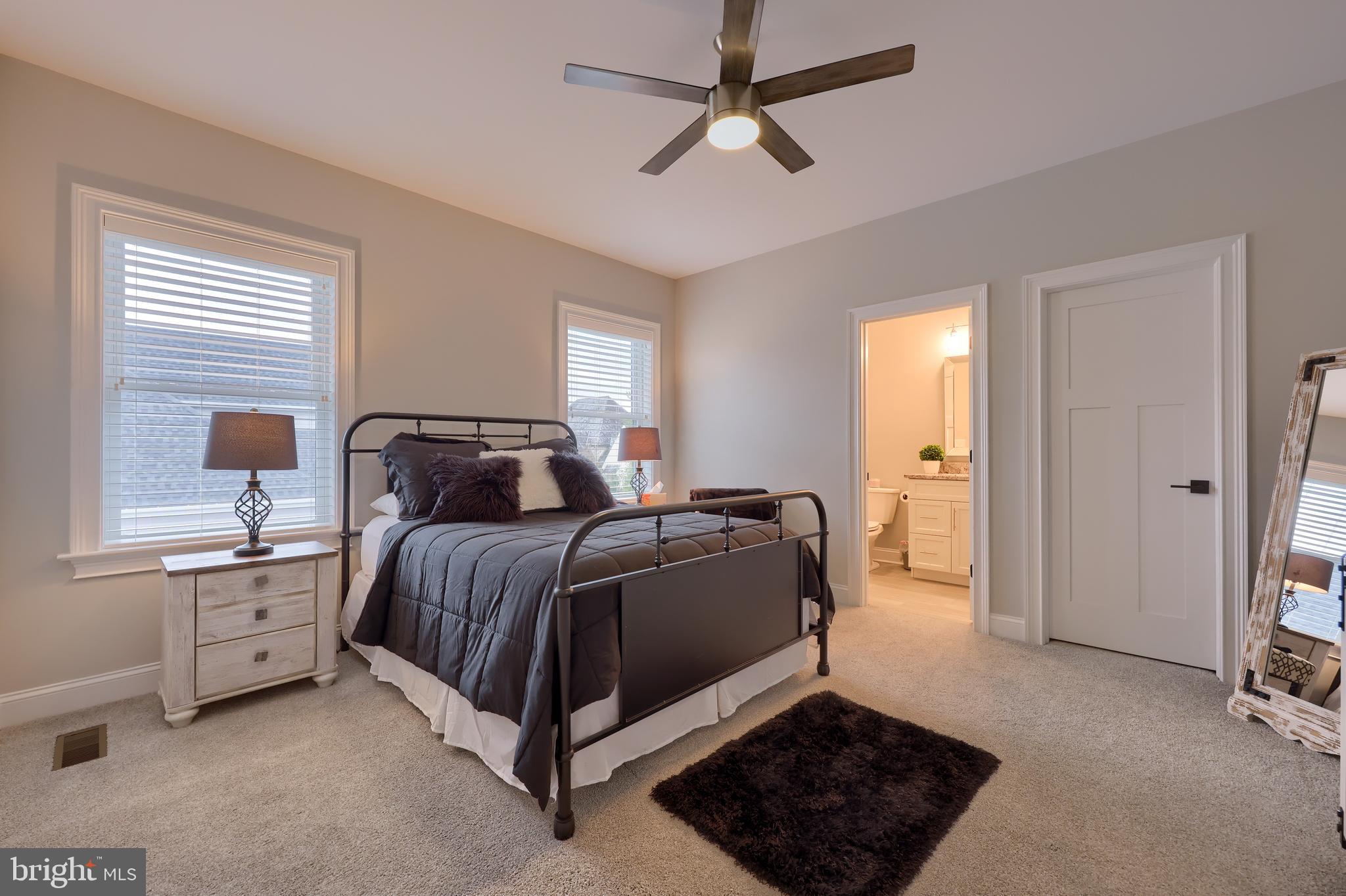 STONEHENGE RESERVE - Residential