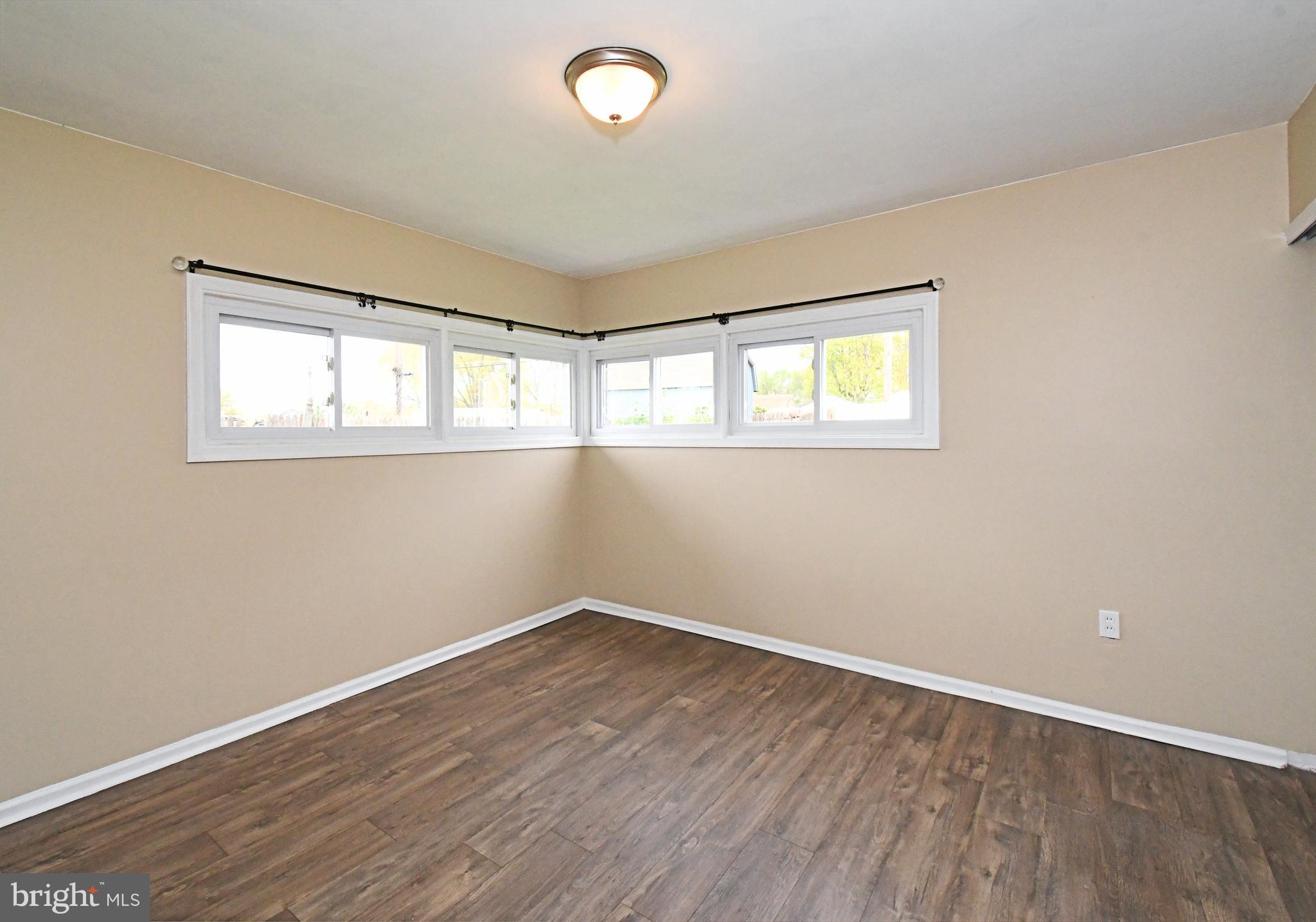 THORNRIDGE - Residential