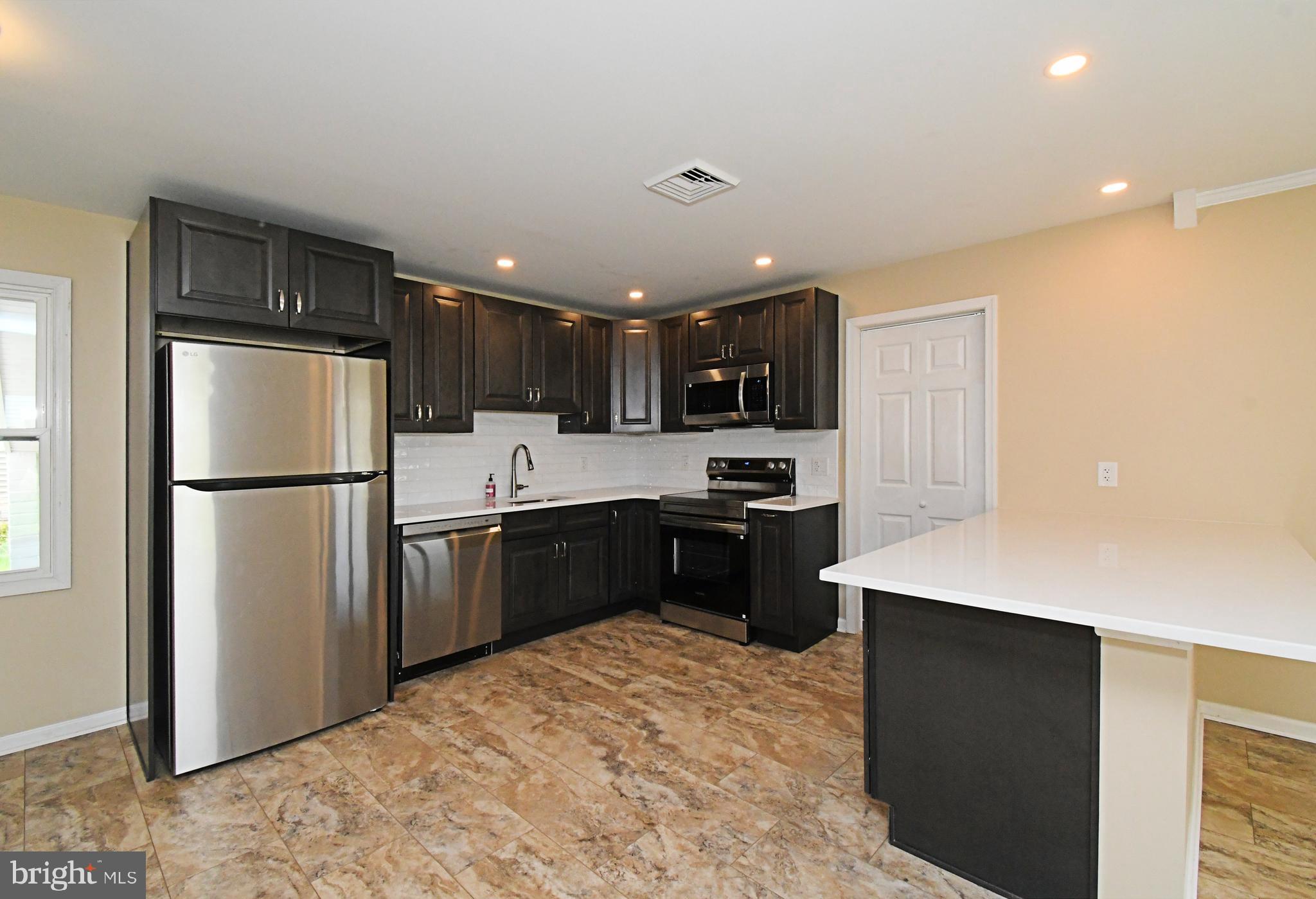 THORNRIDGE - Residential