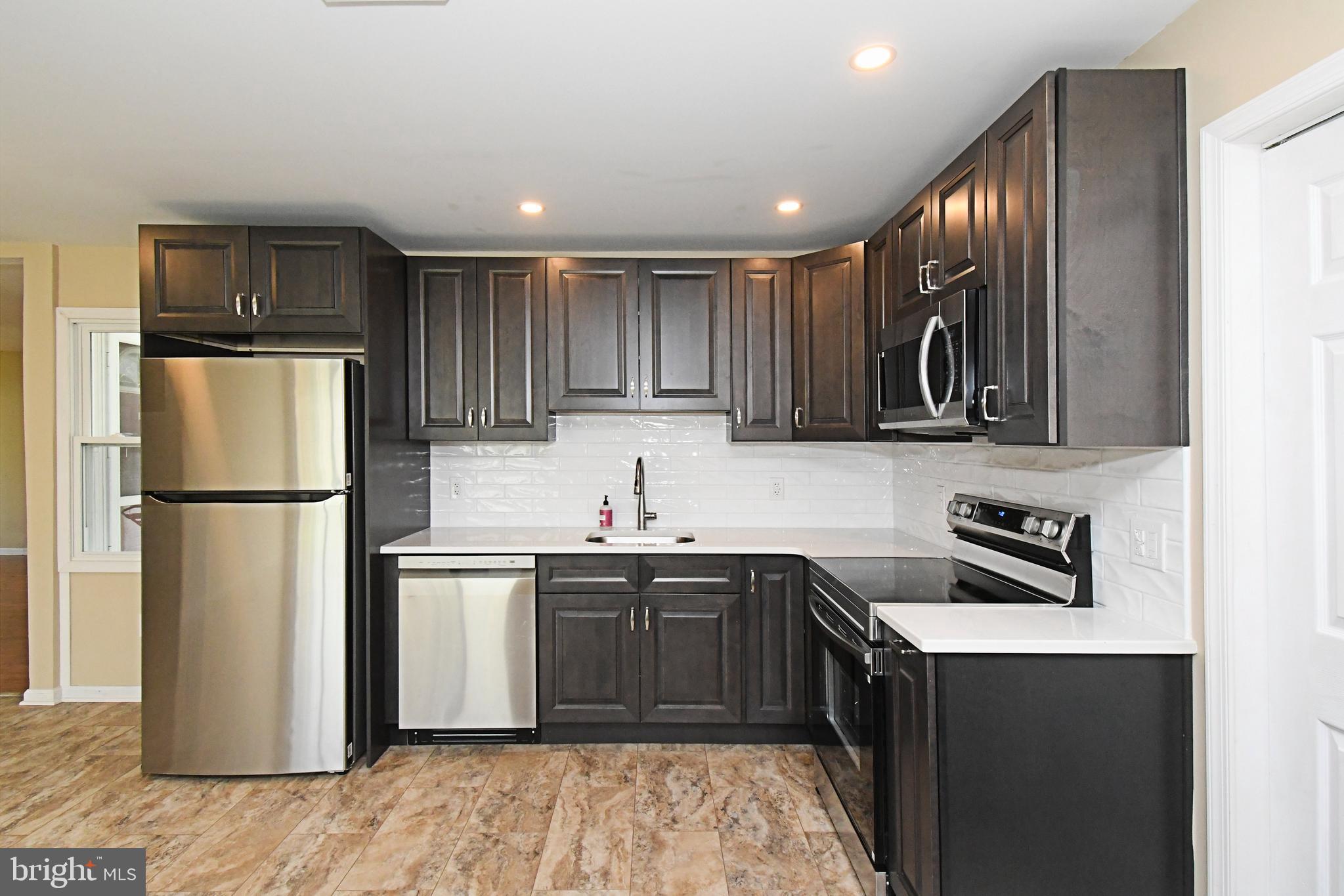 THORNRIDGE - Residential