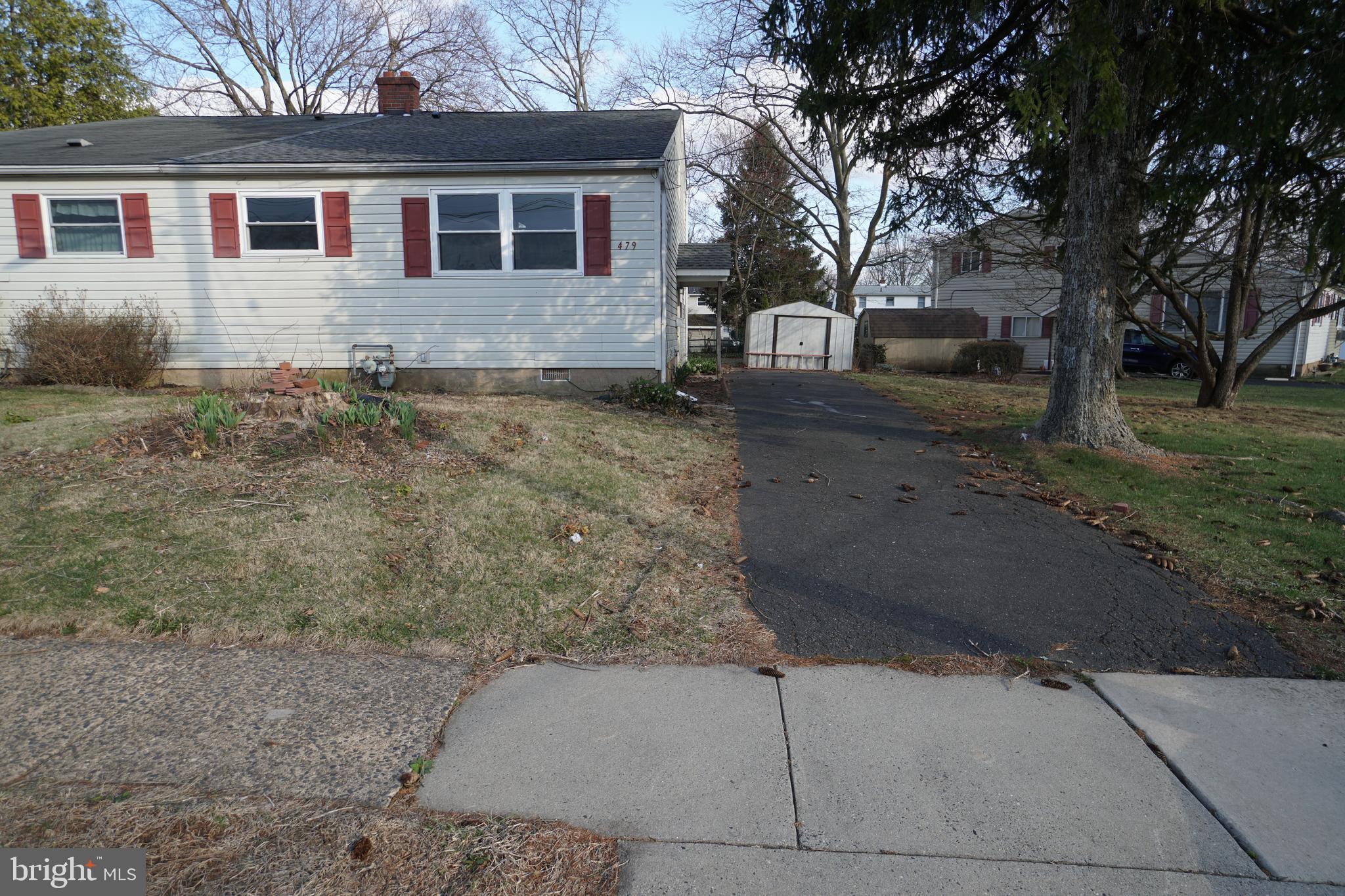 LANSDALE - Residential Lease