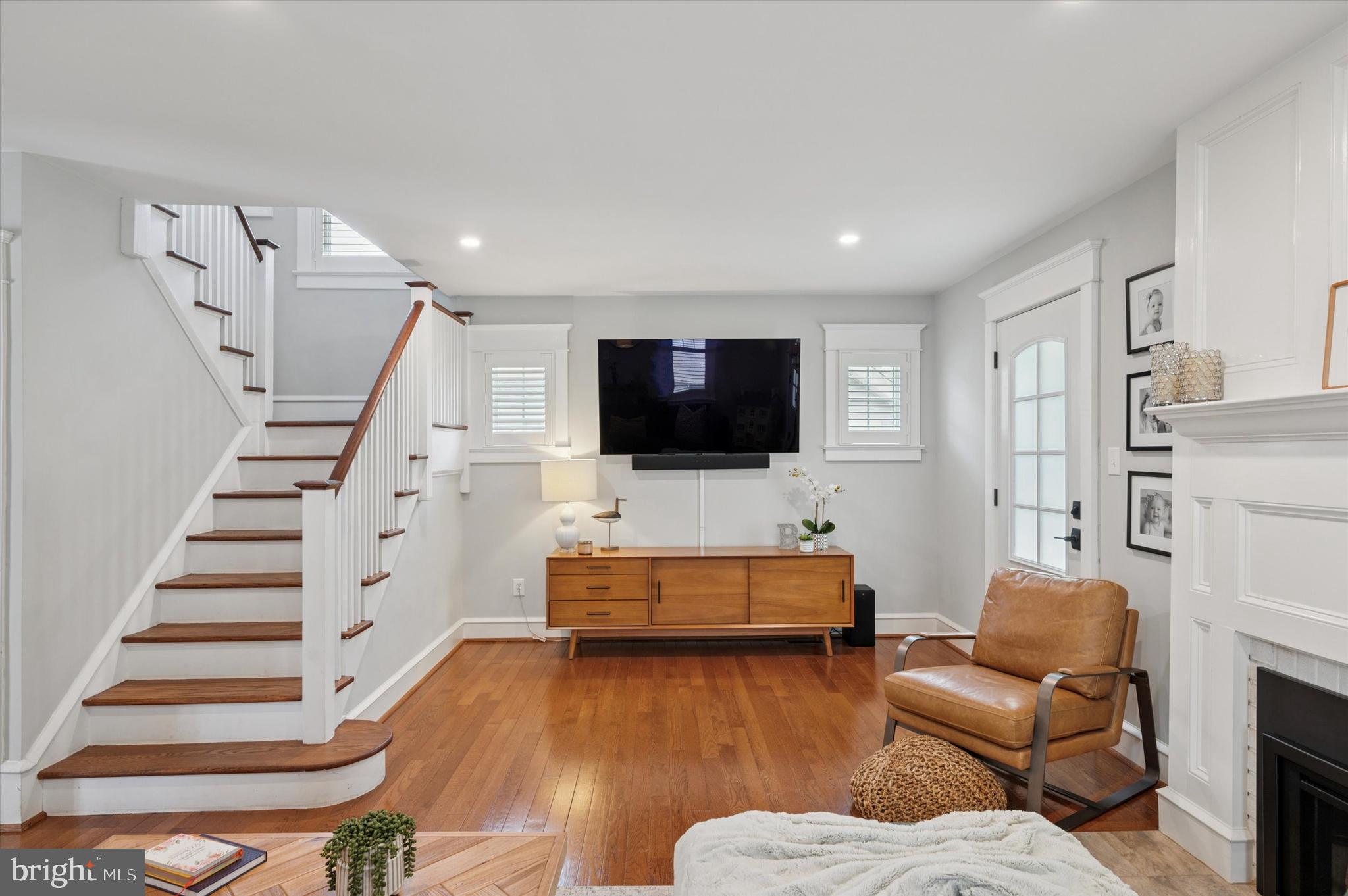 215 MORGAN AVENUE