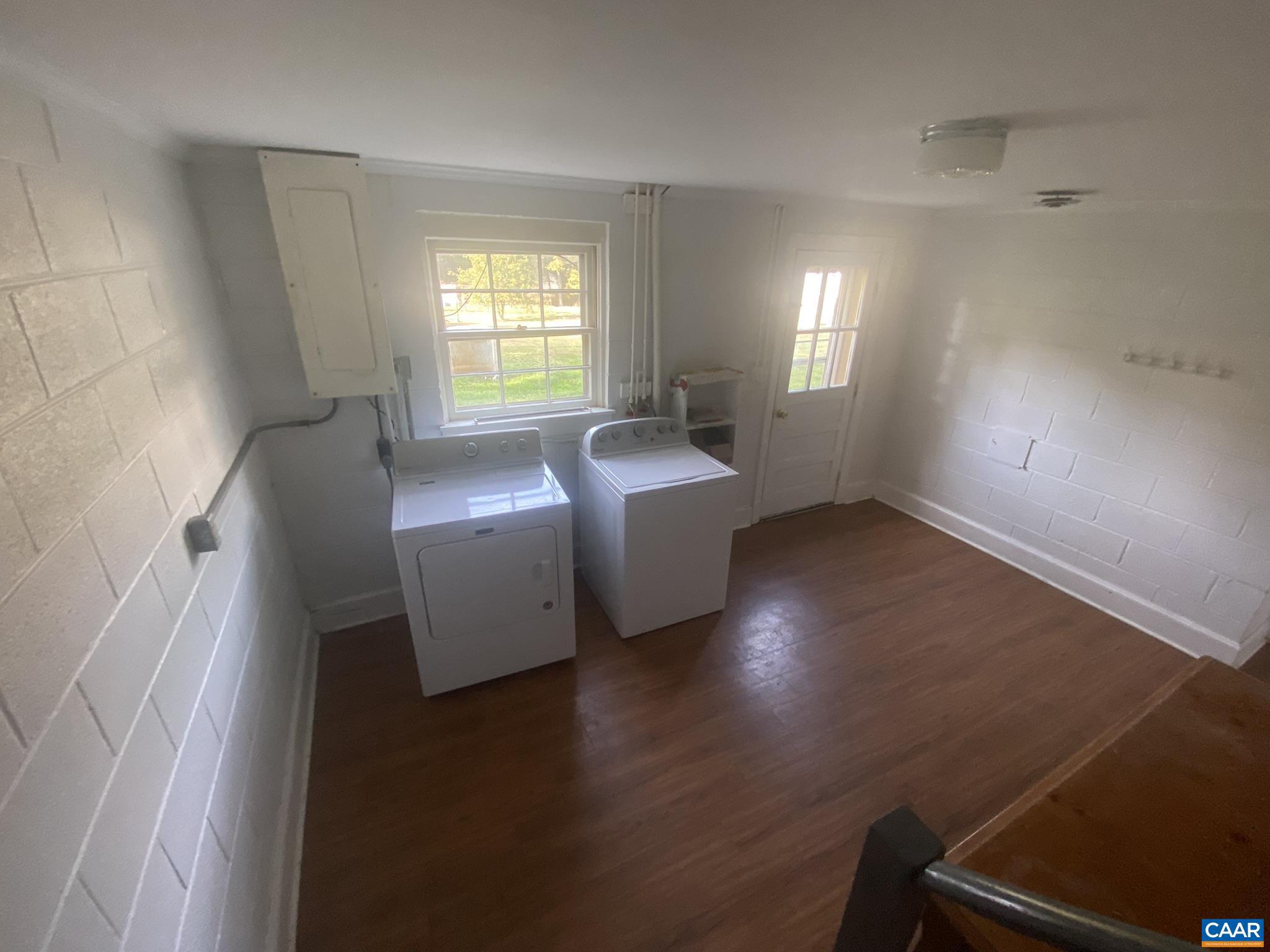 GOLDHILL - Residential