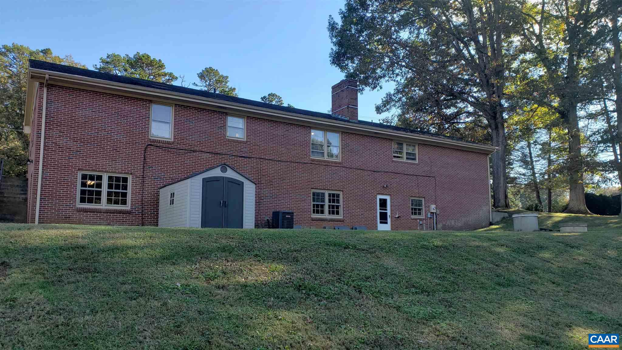 GOLDHILL - Residential