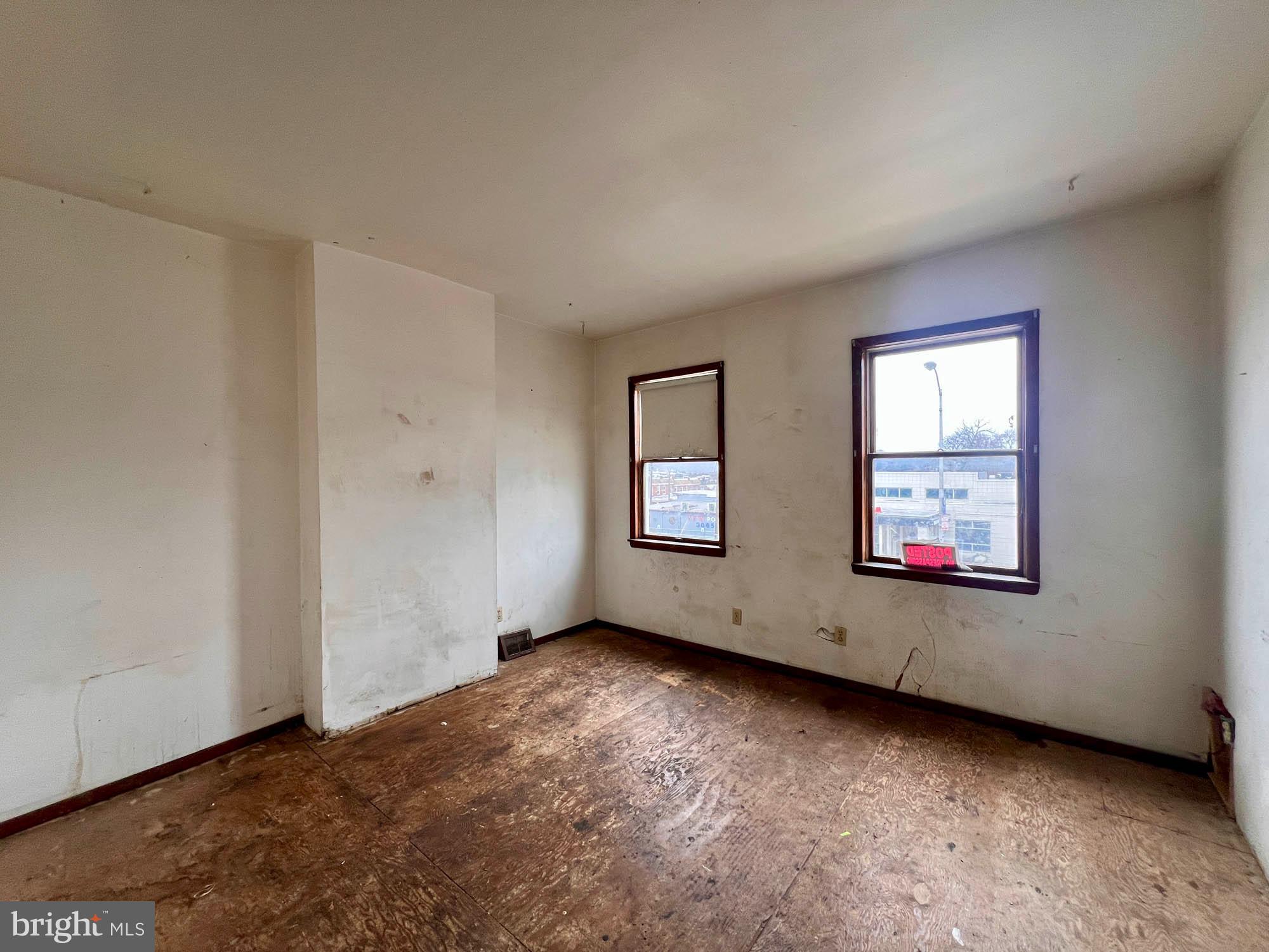 HAMPDEN HISTORIC DISTRICT - Residential