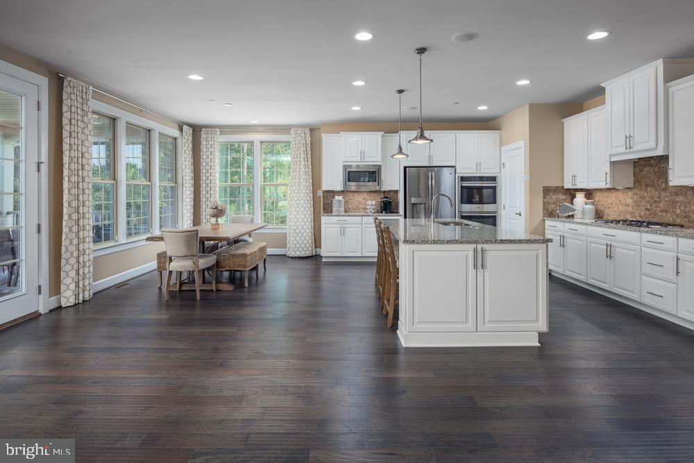 1426 CRANESBILL LANE