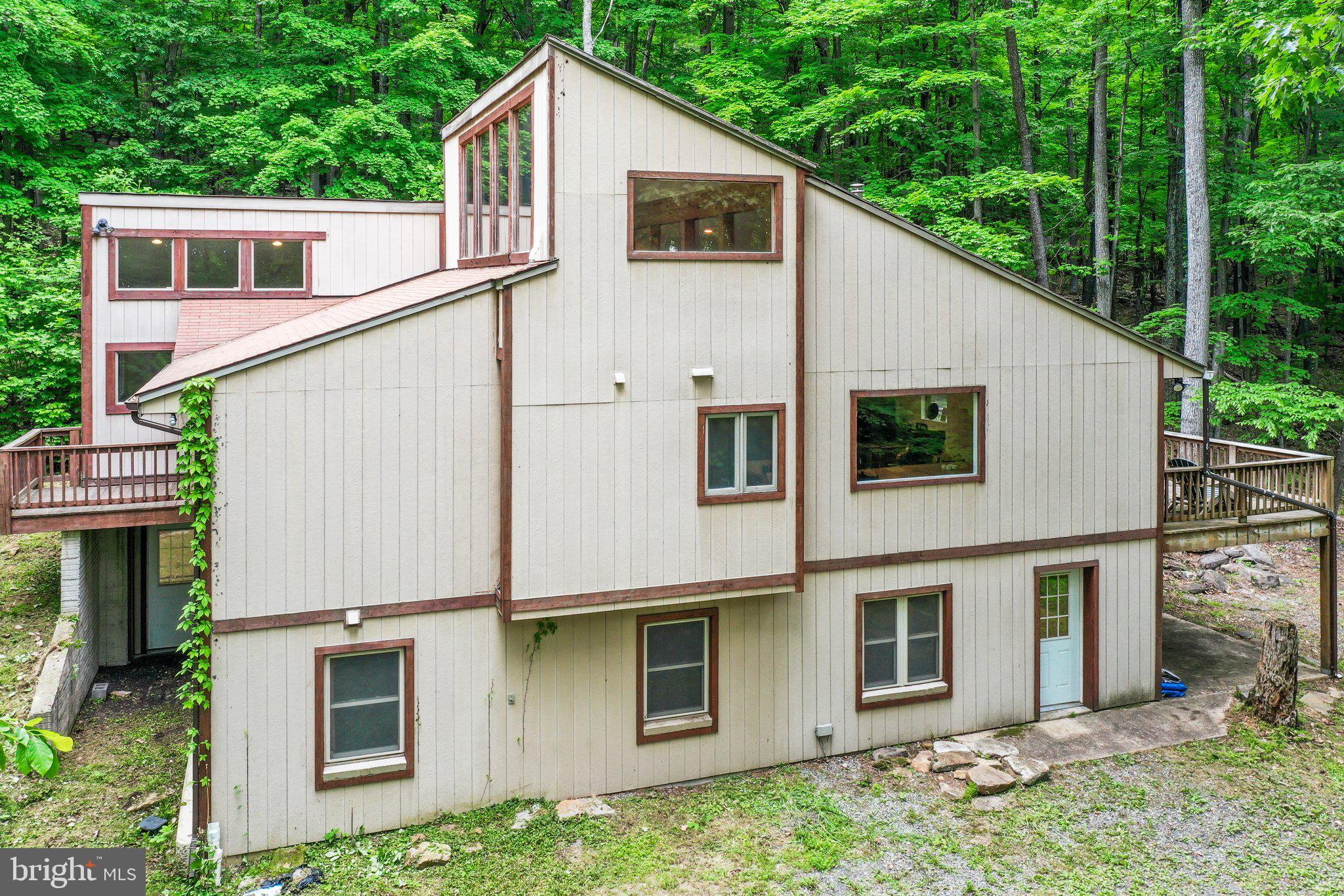 COOLFONT MOUNTAINSIDE - Residential