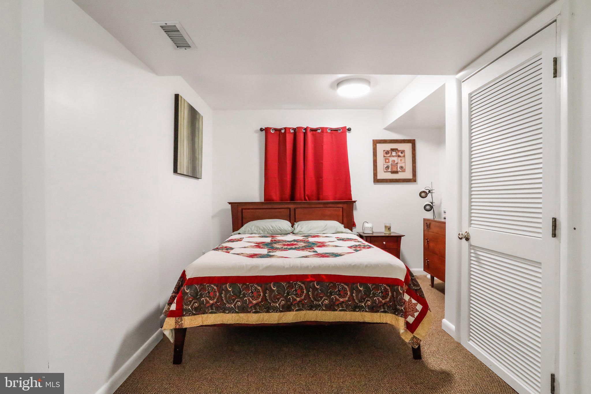 COOLFONT MOUNTAINSIDE - Residential