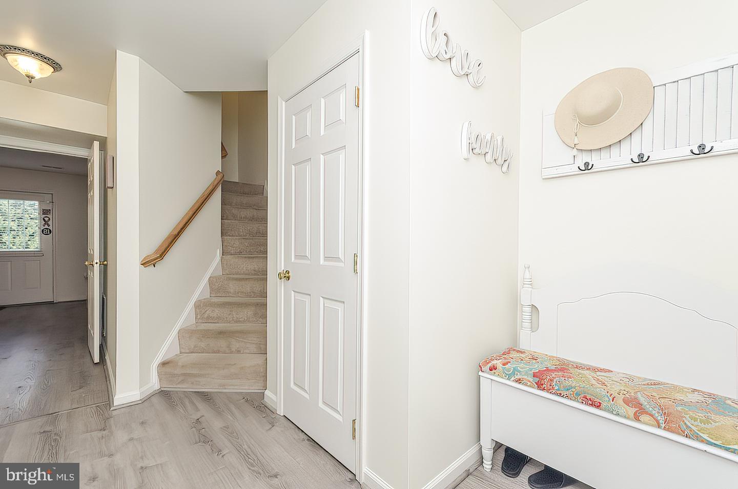 BRIAR RUN - Residential