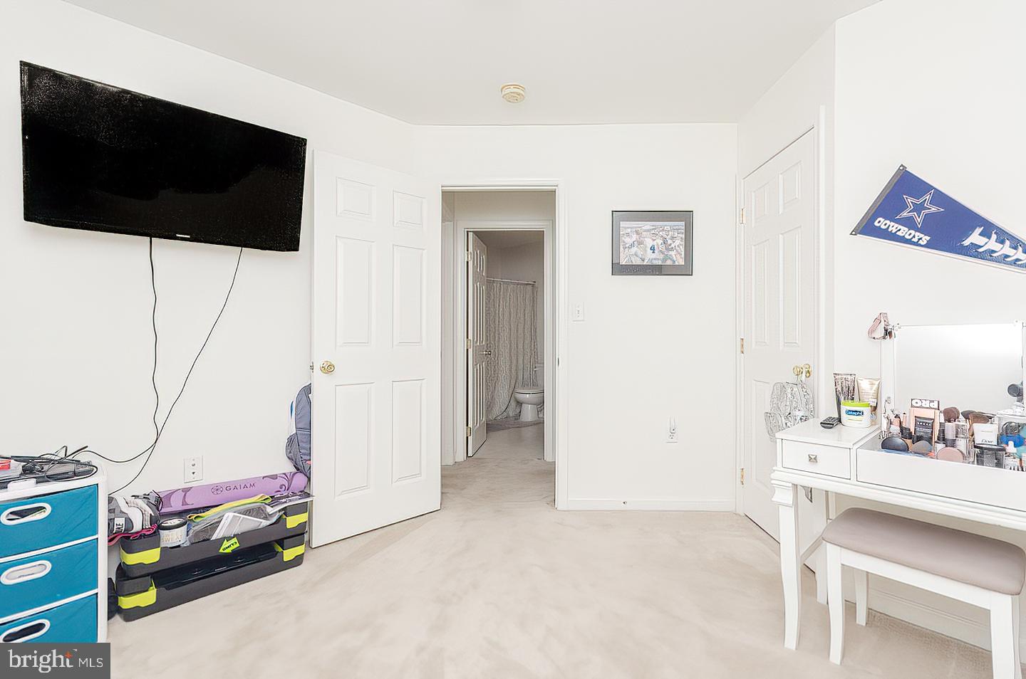 BRIAR RUN - Residential