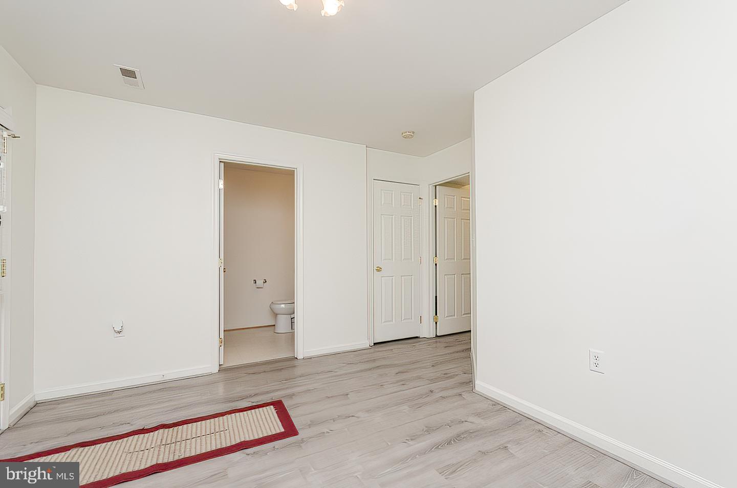 BRIAR RUN - Residential