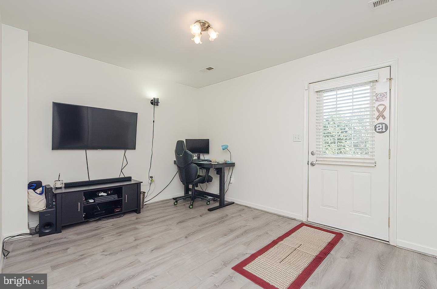 BRIAR RUN - Residential